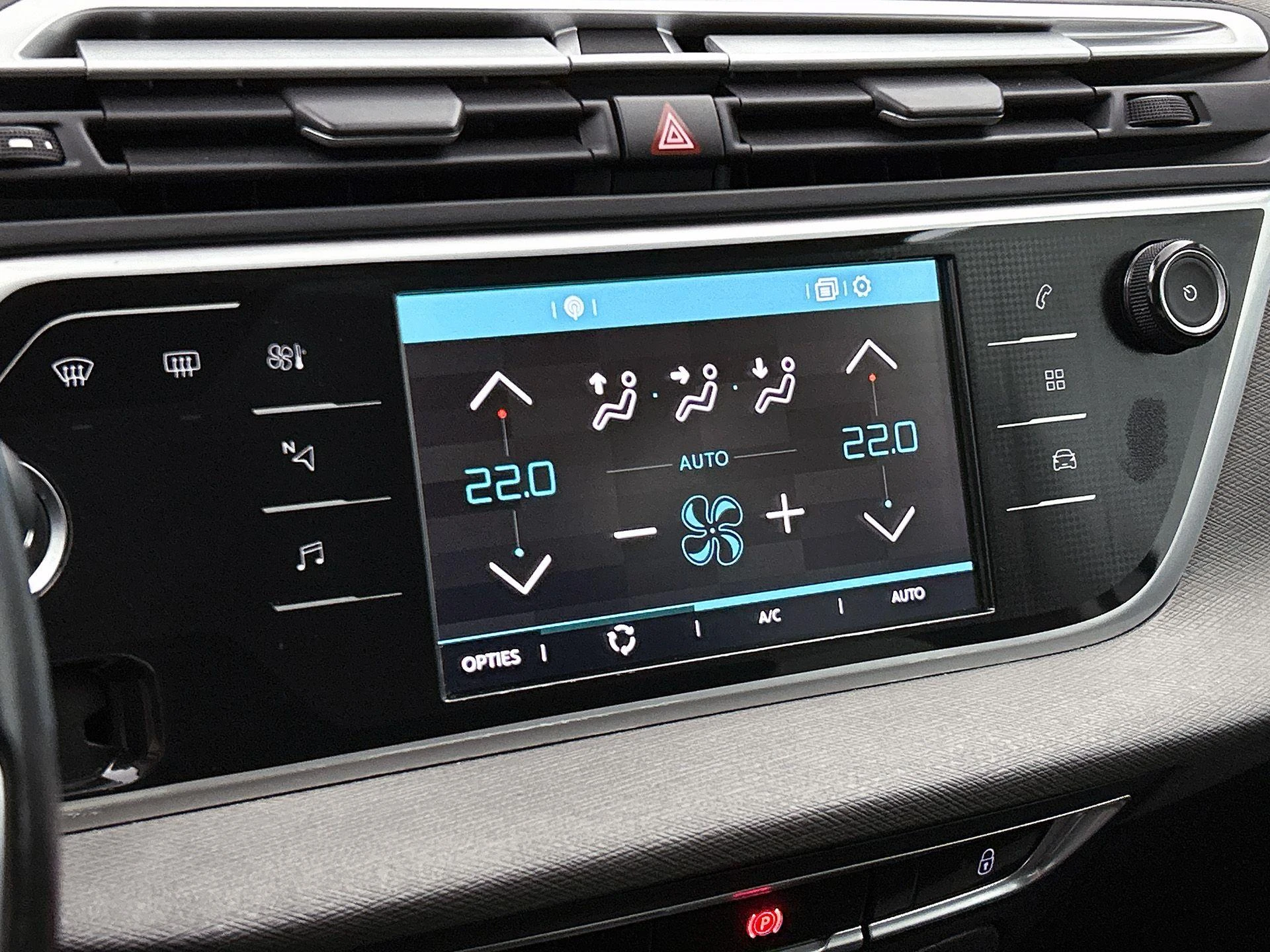 Citroën-C4 Spacetourer-image-23