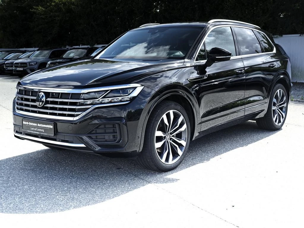 Volkswagen-Touareg-image-6
