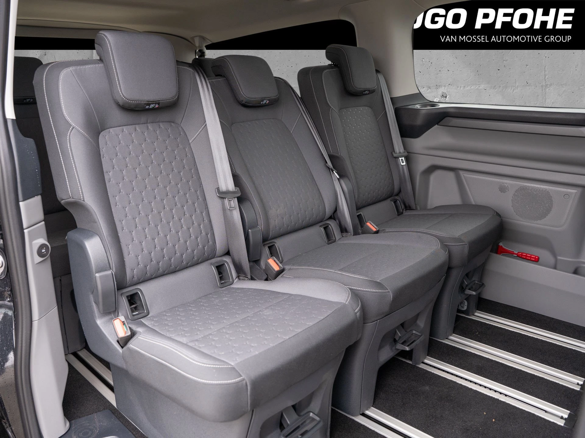 Ford-Tourneo Custom-image-6