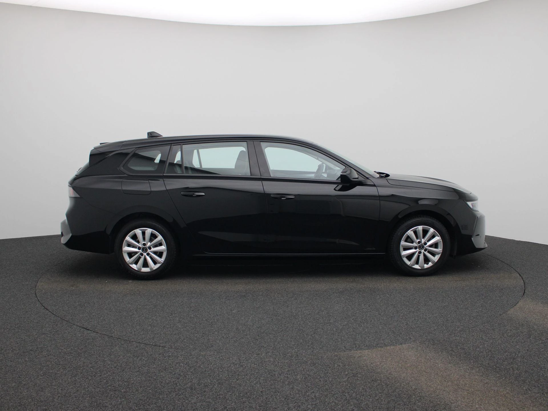Opel-Astra-image-5