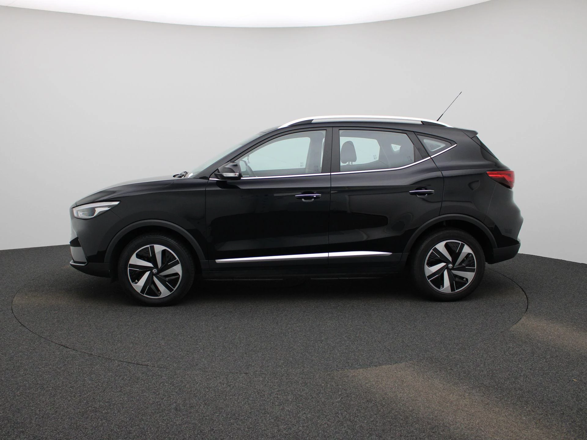 MG-ZS-image-3