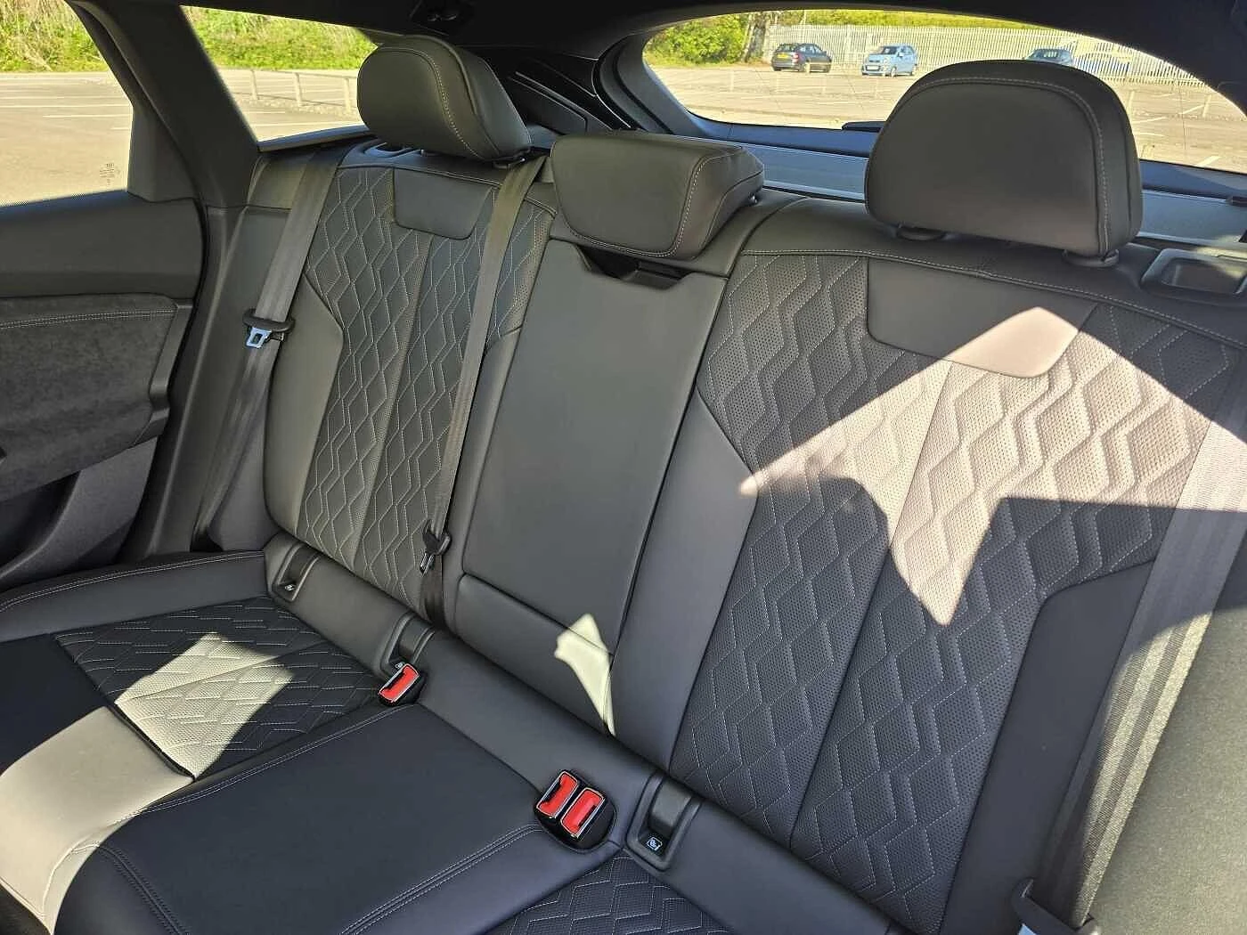 Audi-S6-image-45