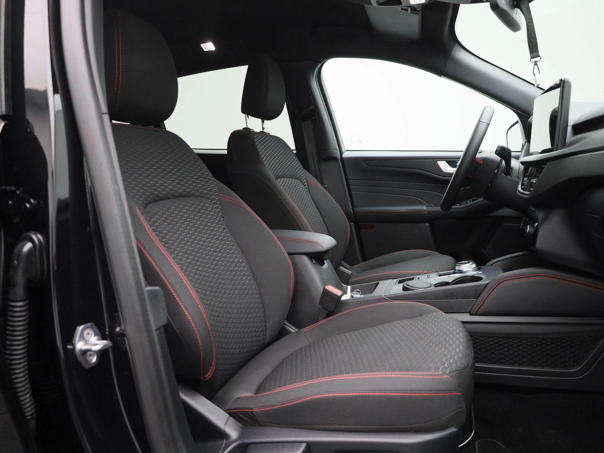 Ford-Kuga-image-30