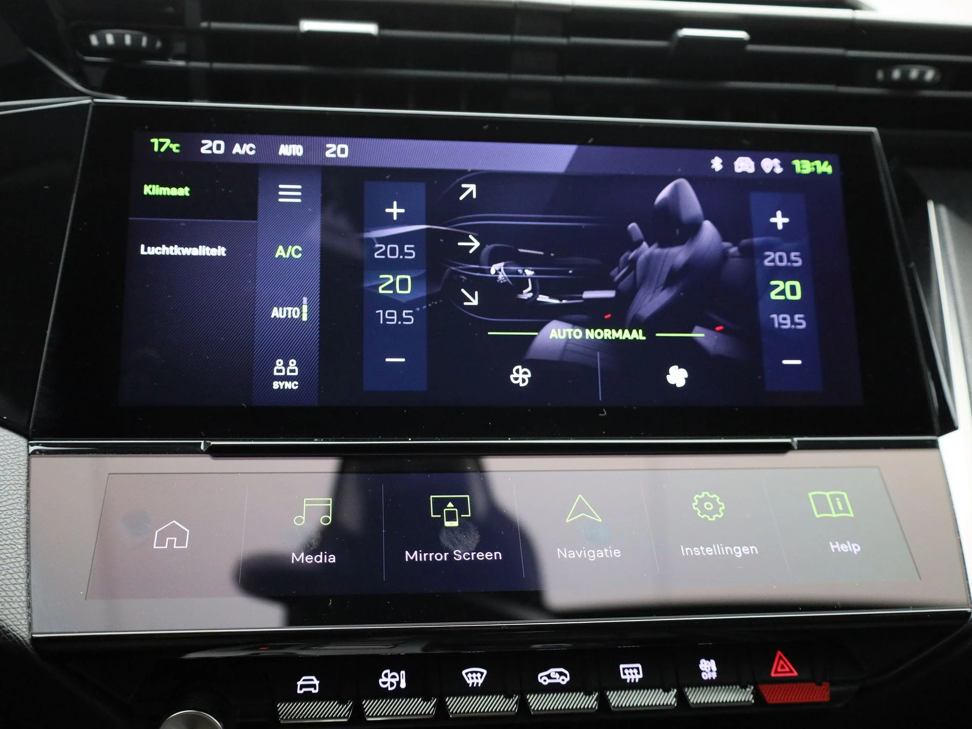 Peugeot-308-image-22