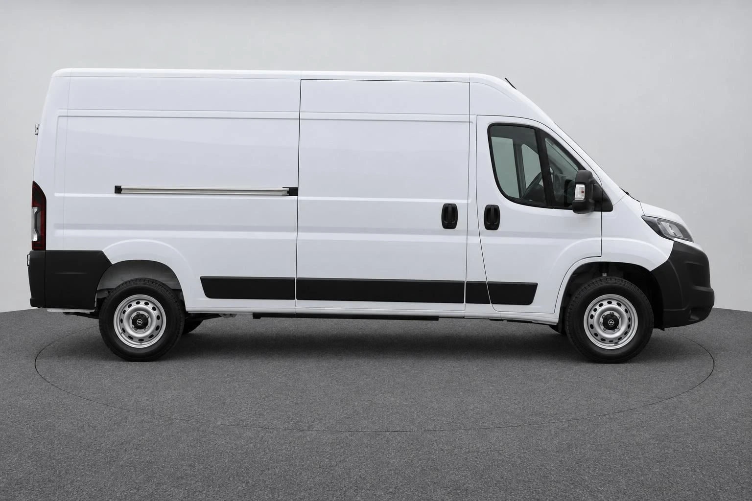 Opel-Movano-e-image-3