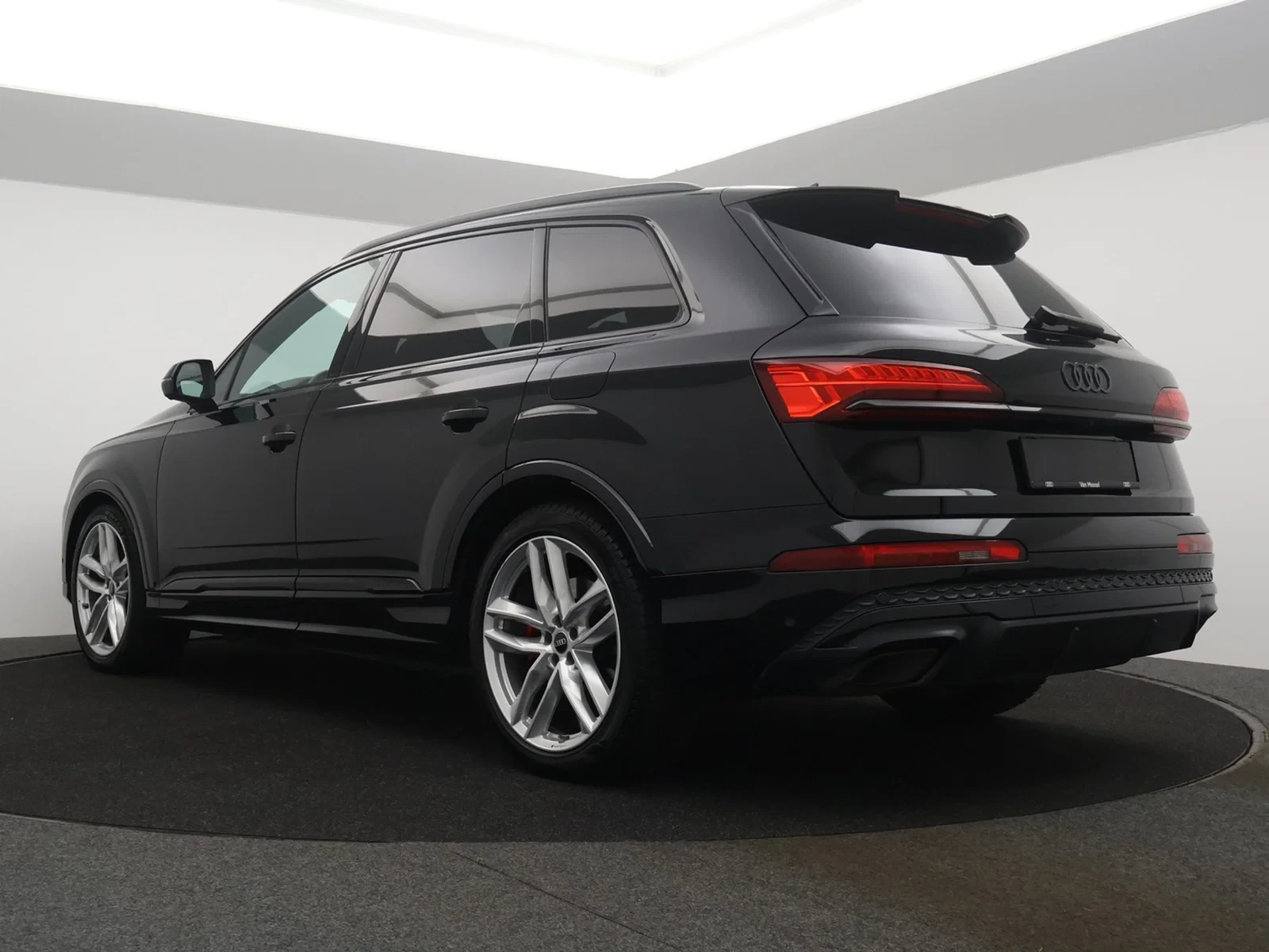 Audi Q7 Audi Q7 SUV PHEV S line 60TFSIe QUATTRO 490PK *AUTOMAAT*PANODAK*TREKHAAK*LEDER*SHADOW*SPORTZETELS*CA