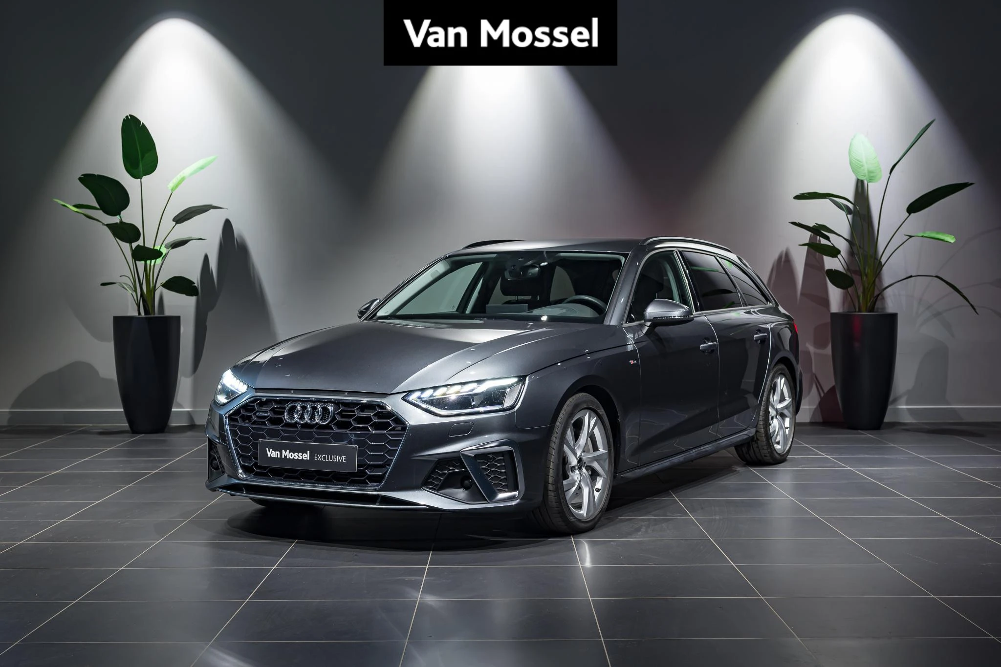 Audi-A4-image-0