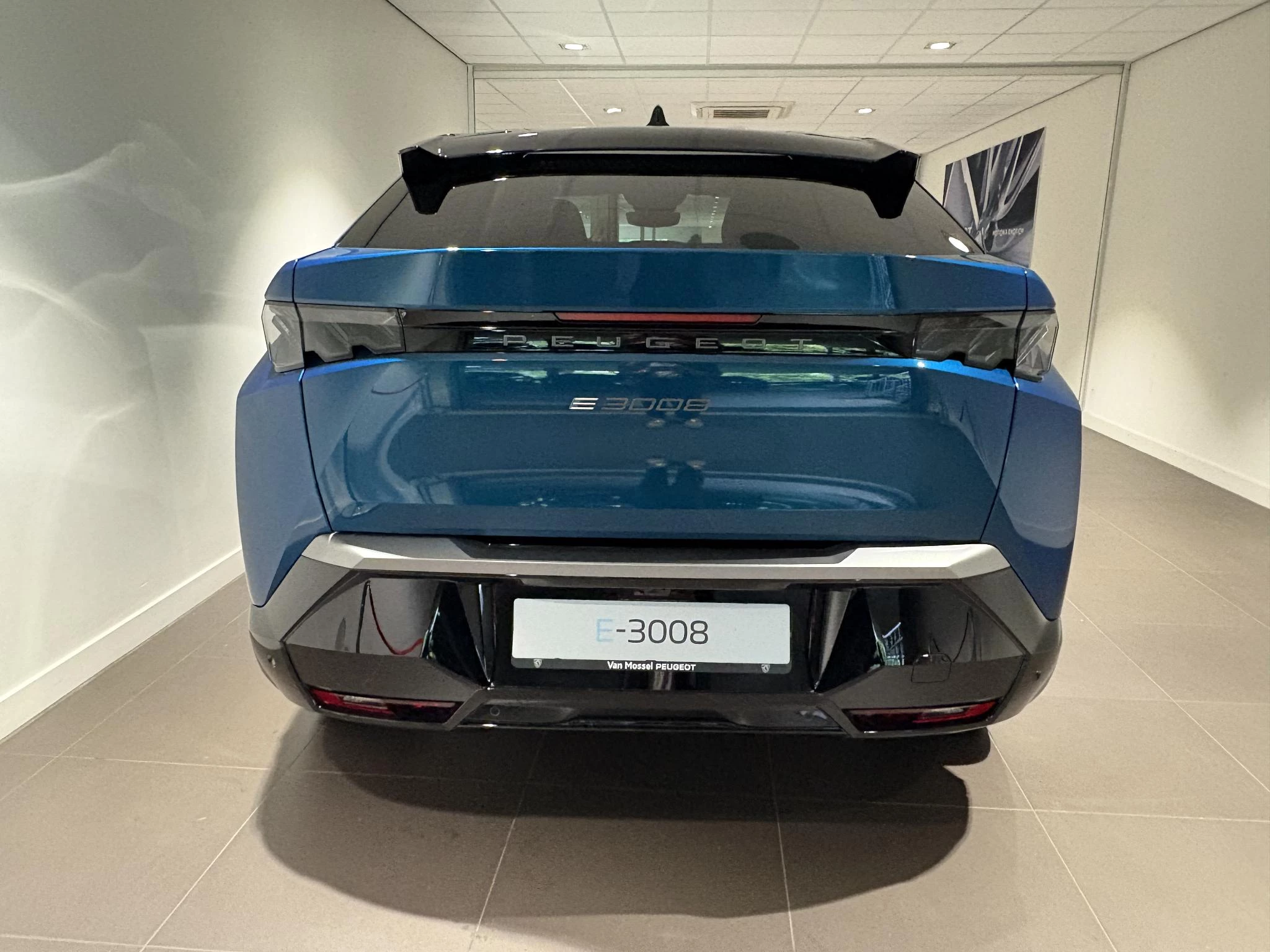 Peugeot-e-3008-image-4