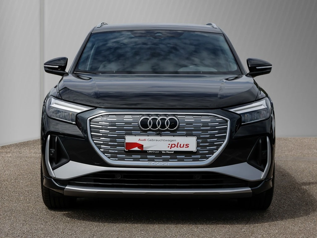 Audi-Q4 e-tron-image-2