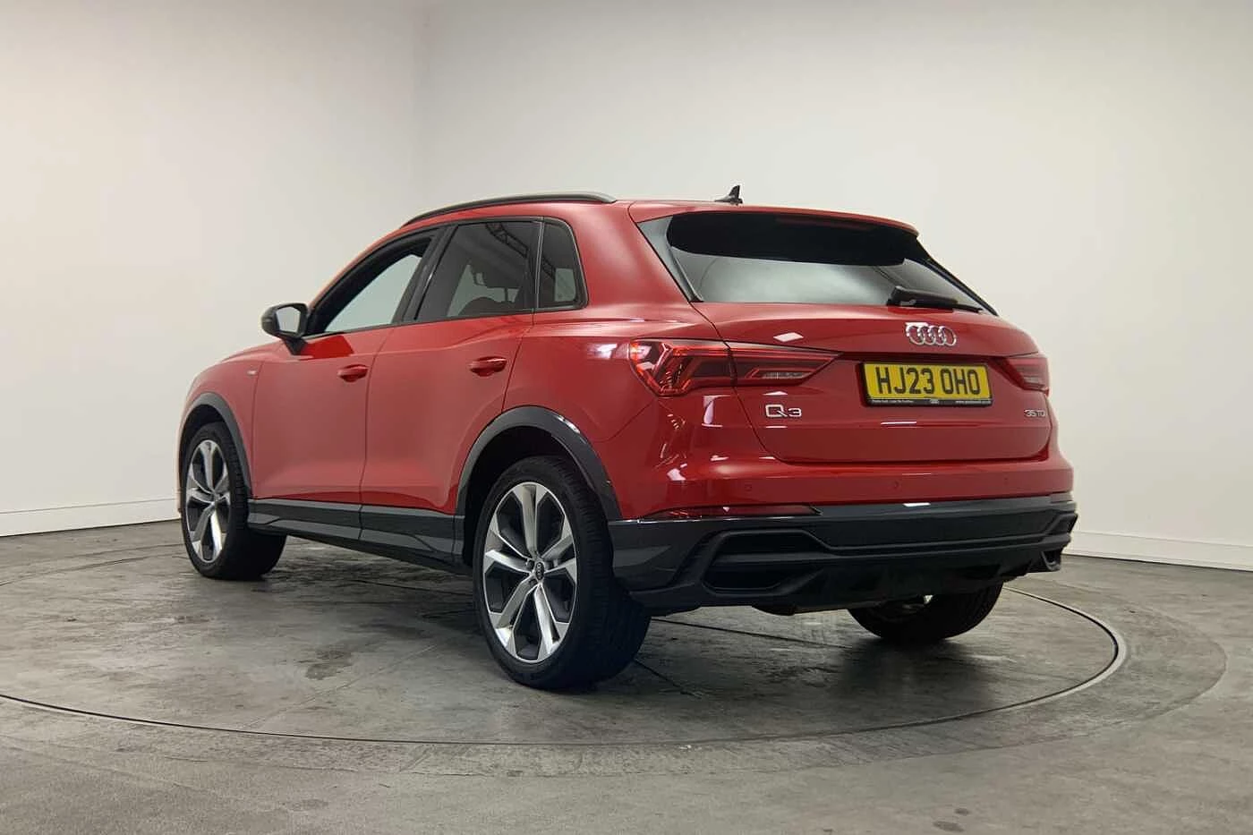Audi-Q3-image-2