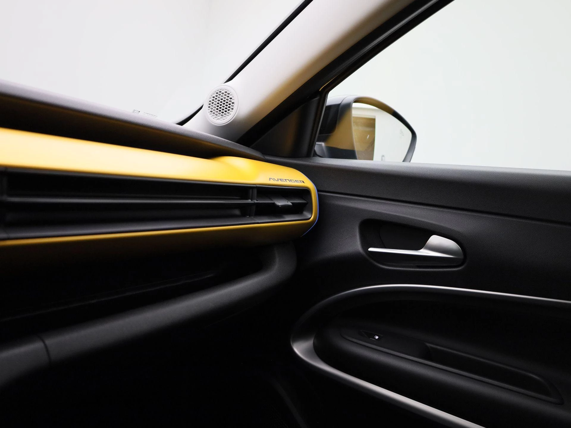 Jeep-Avenger-image-25