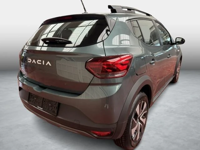 Dacia-Sandero Stepway-image-4