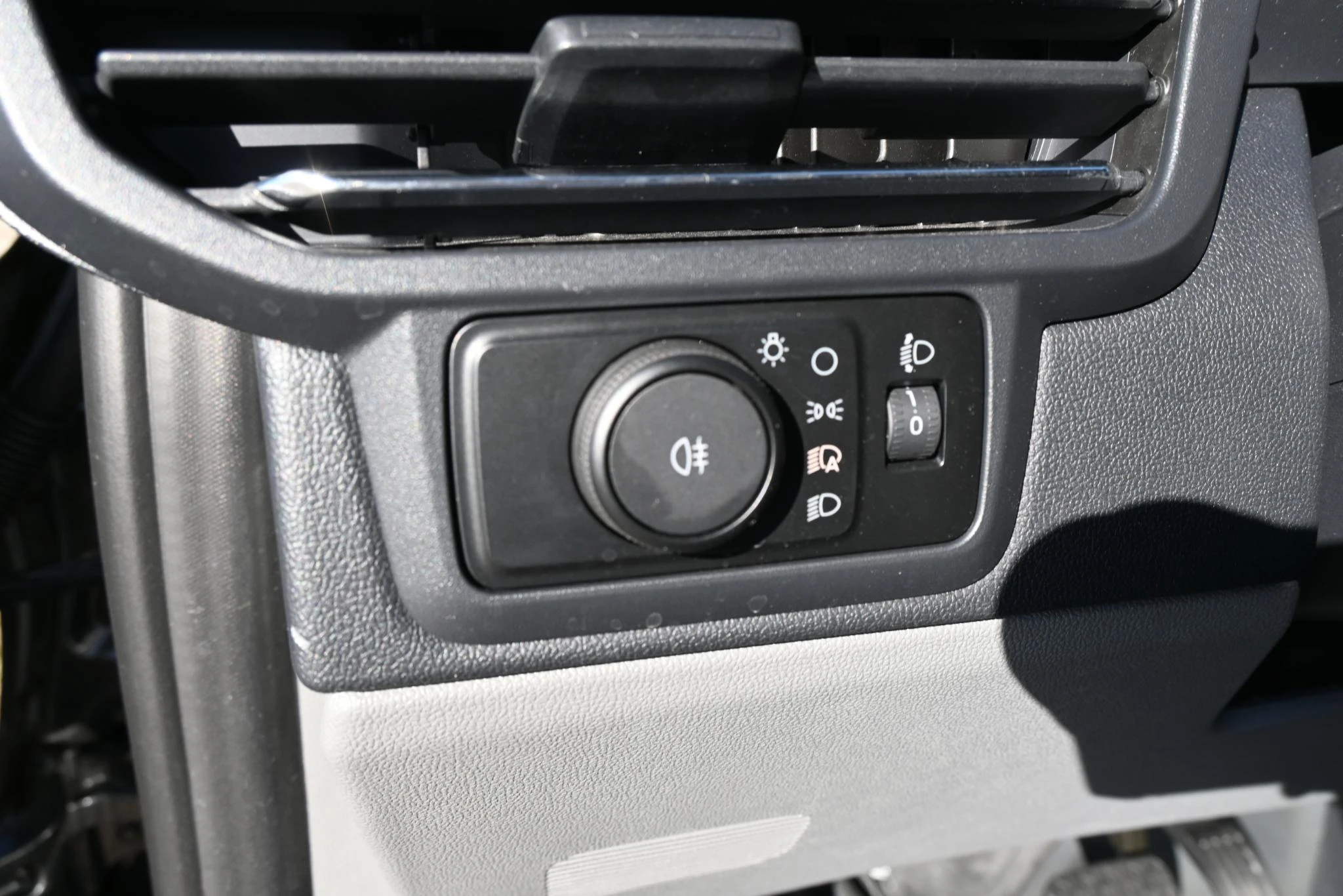 Ford-E-Transit-image-15