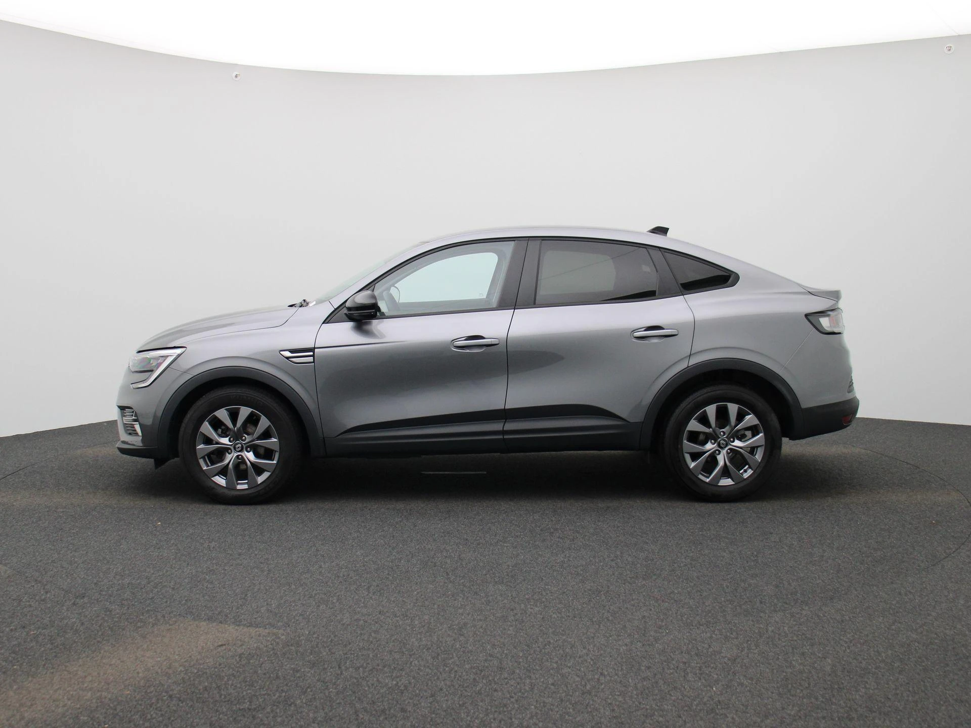 Renault-Arkana-image-3