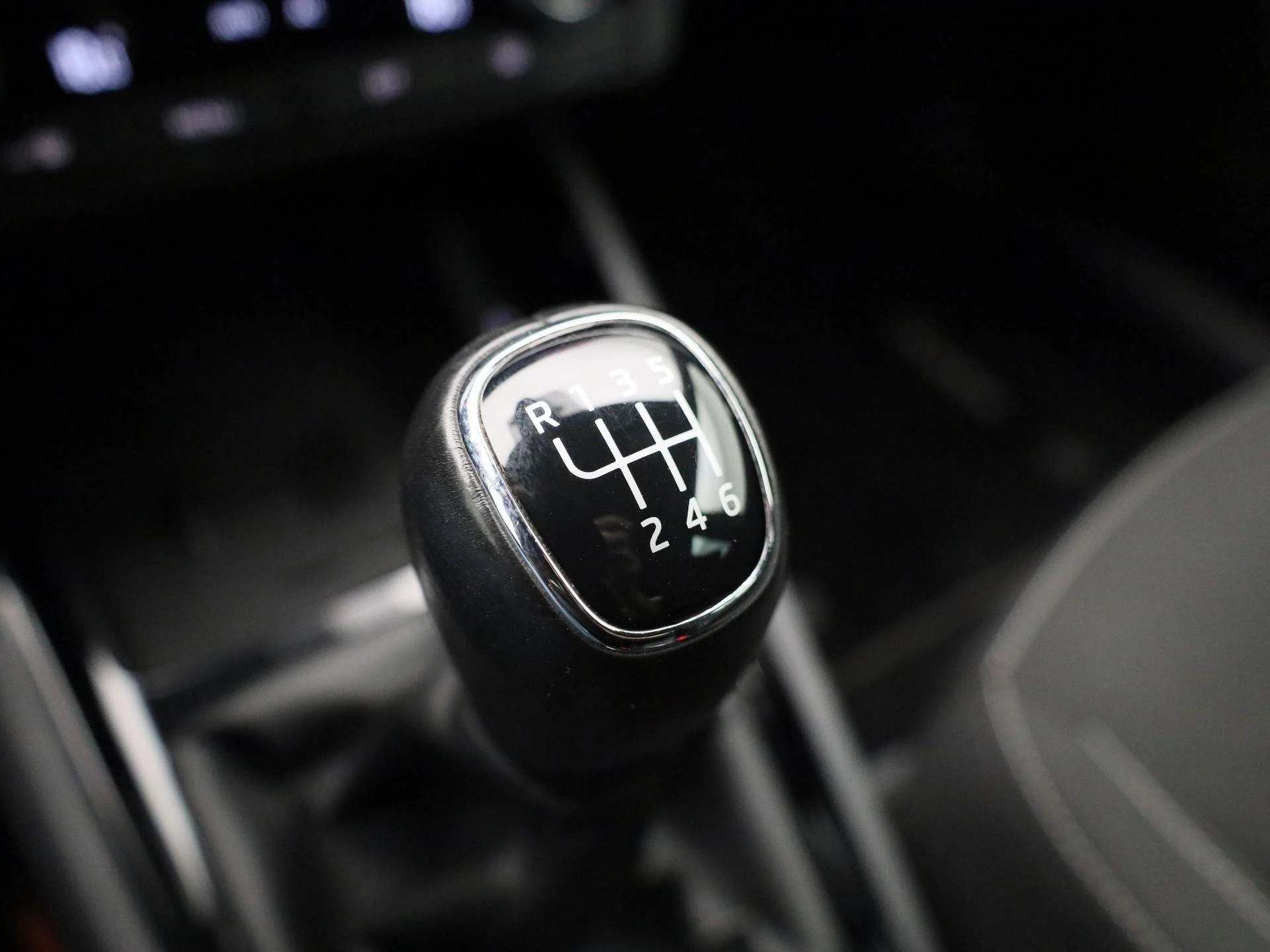 Škoda Kamiq 1.0 TSI Sport Business