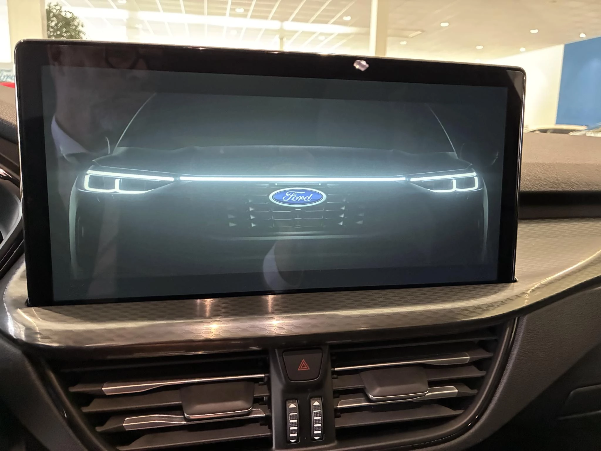Ford Kuga 2.5 PHEV Sound Edition