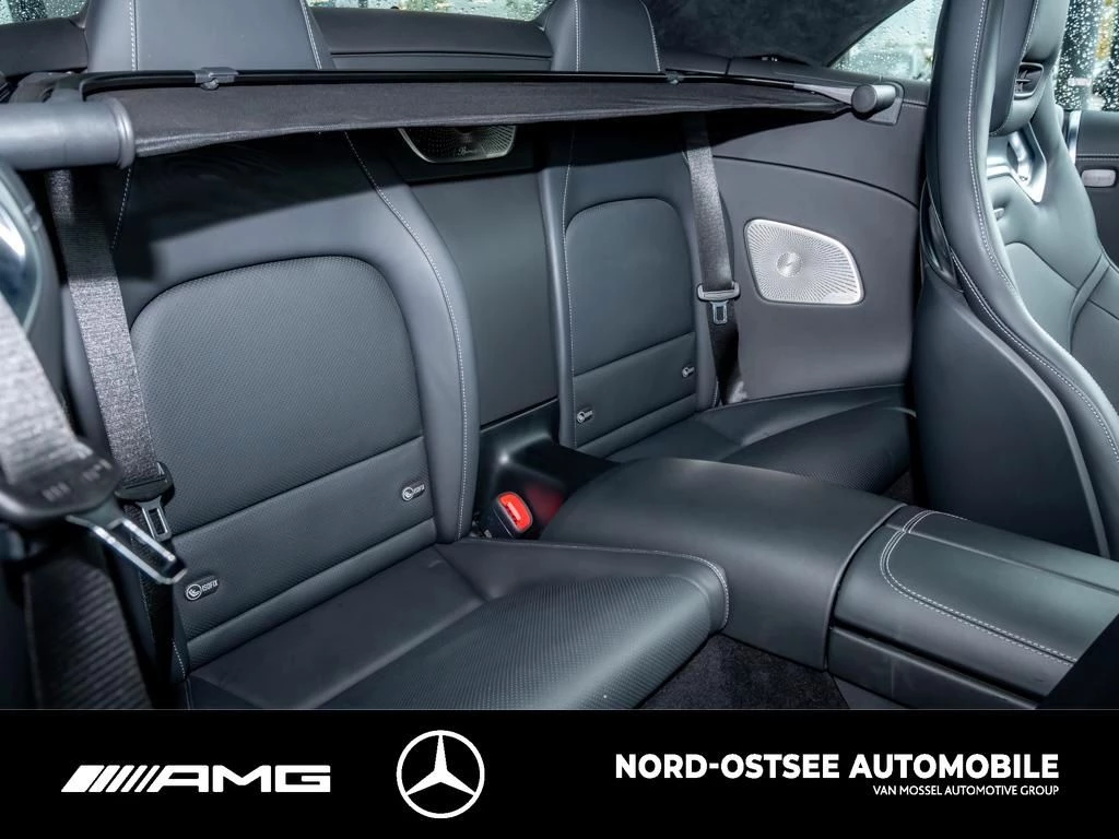 Mercedes-Benz-SL-image-10
