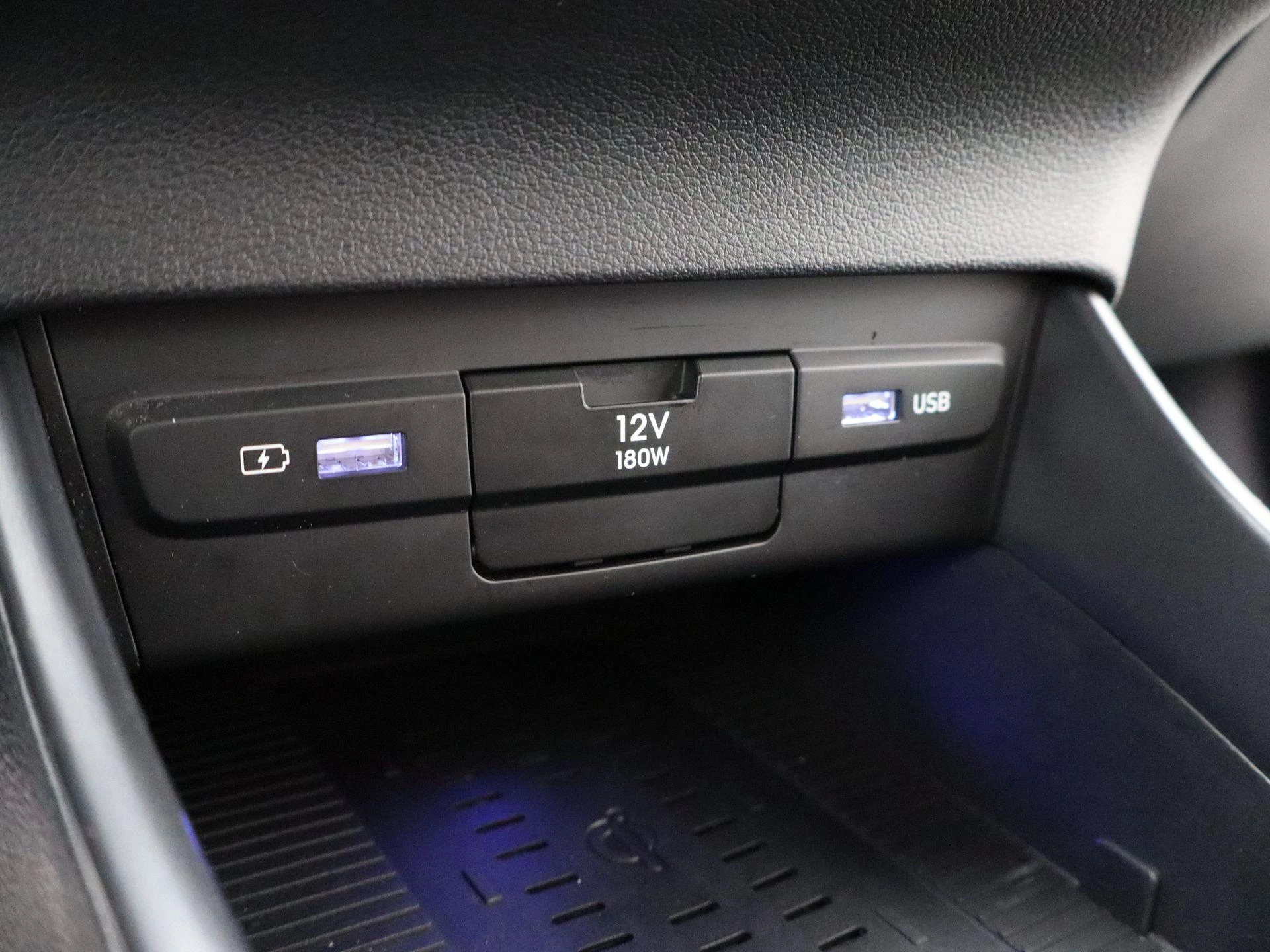 Hyundai-Bayon-image-28