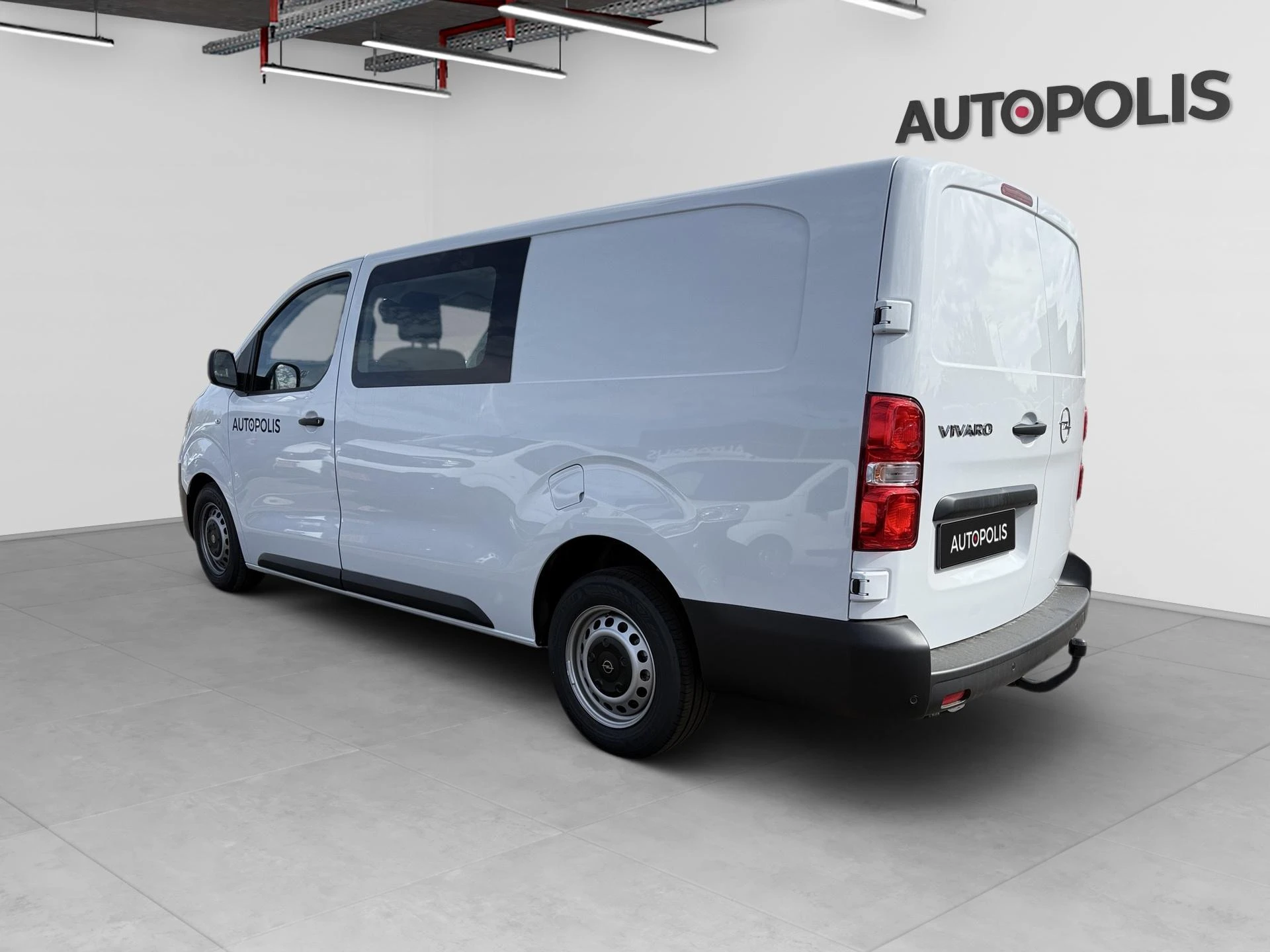 Opel-Vivaro-image-9