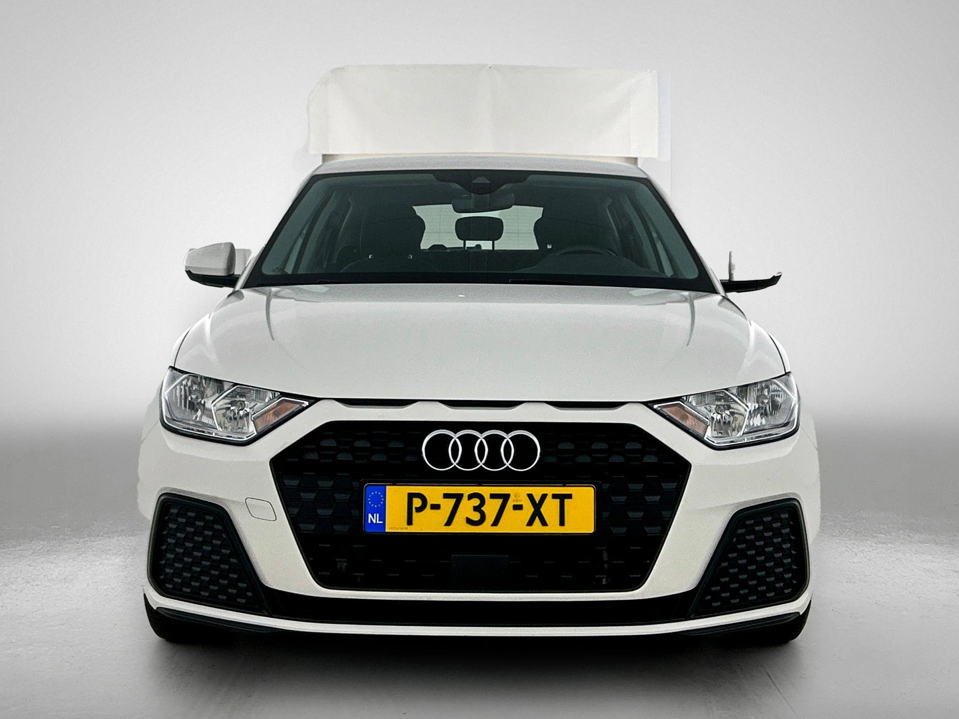 Audi-A1 Sportback-image-4