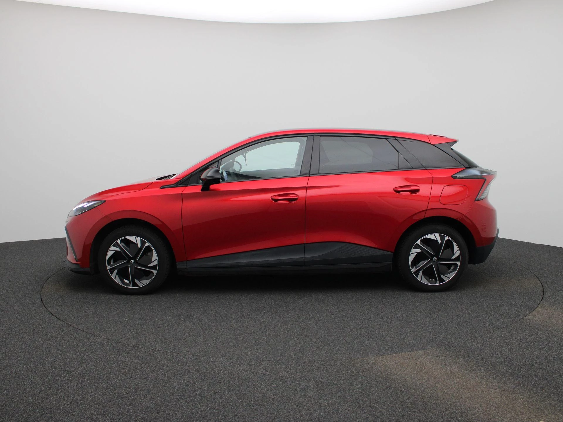 MG MG4 64 kWh Luxury