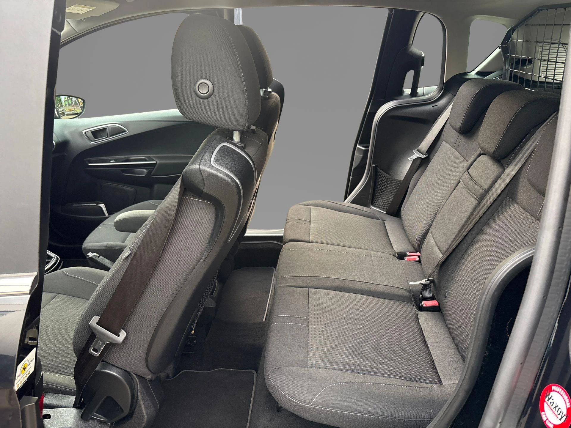 Ford-B-MAX-image-7