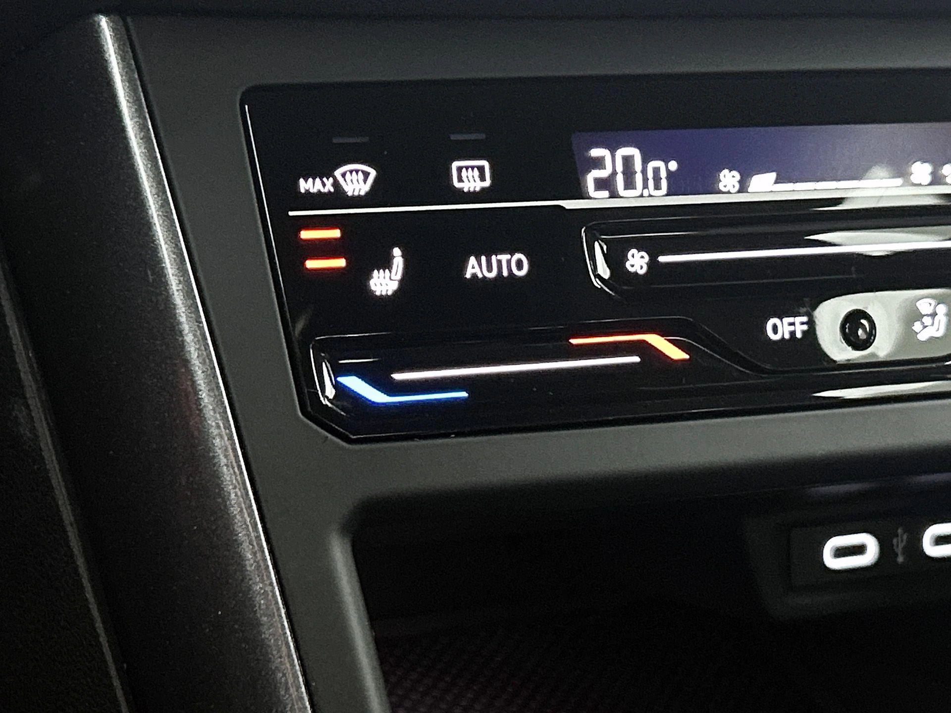 Volkswagen-Polo-image-7