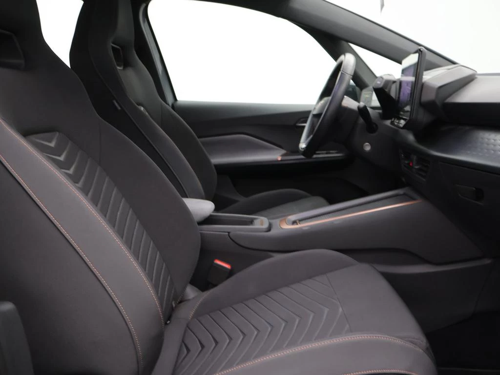 CUPRA Born Born Business Edition 204PK *AUTOMAAT*SPORTZETELS*CAMERA*PDC*ACC*NAVI*APP-CONNECT*...*