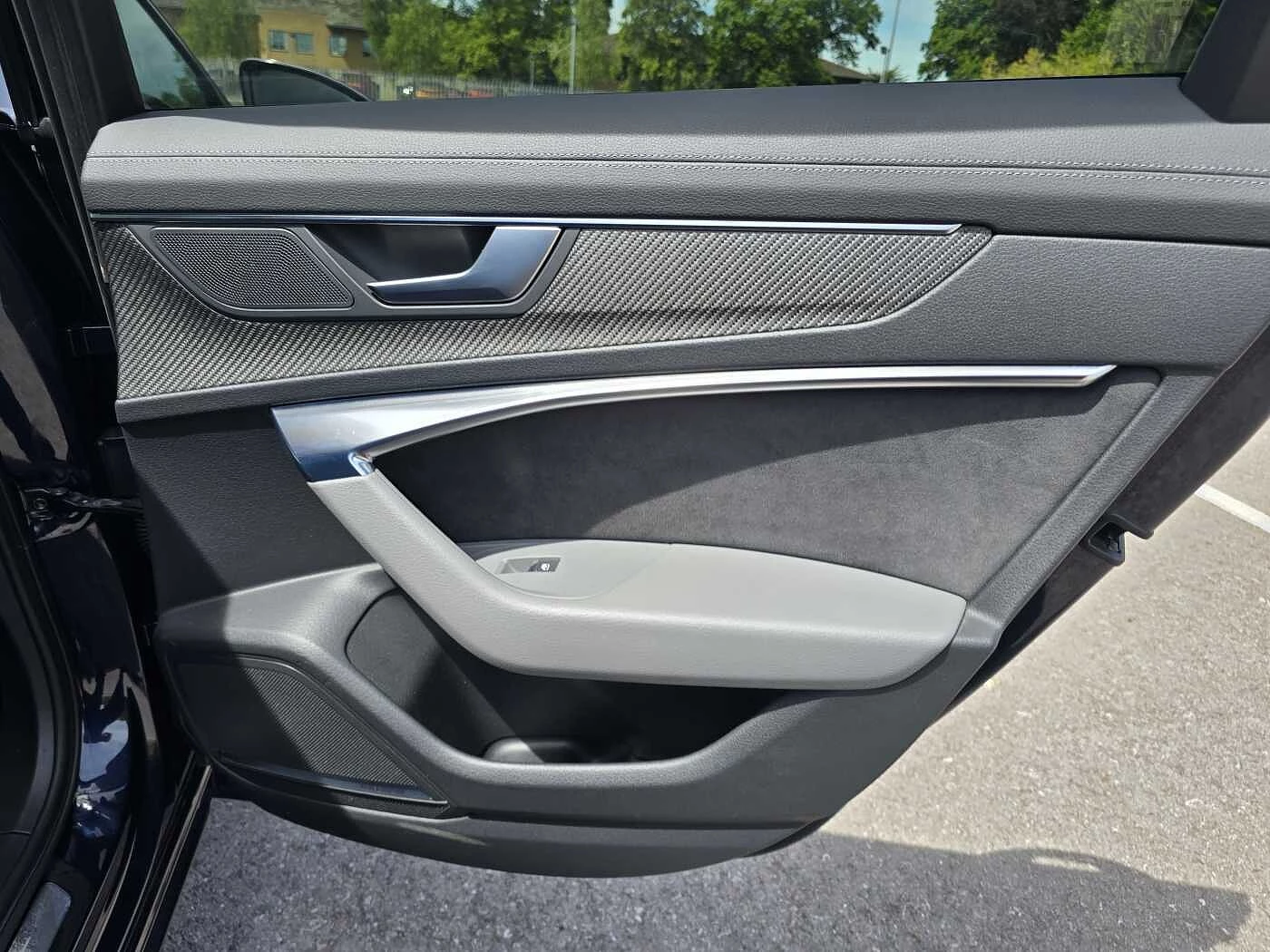 Audi-A6-image-39