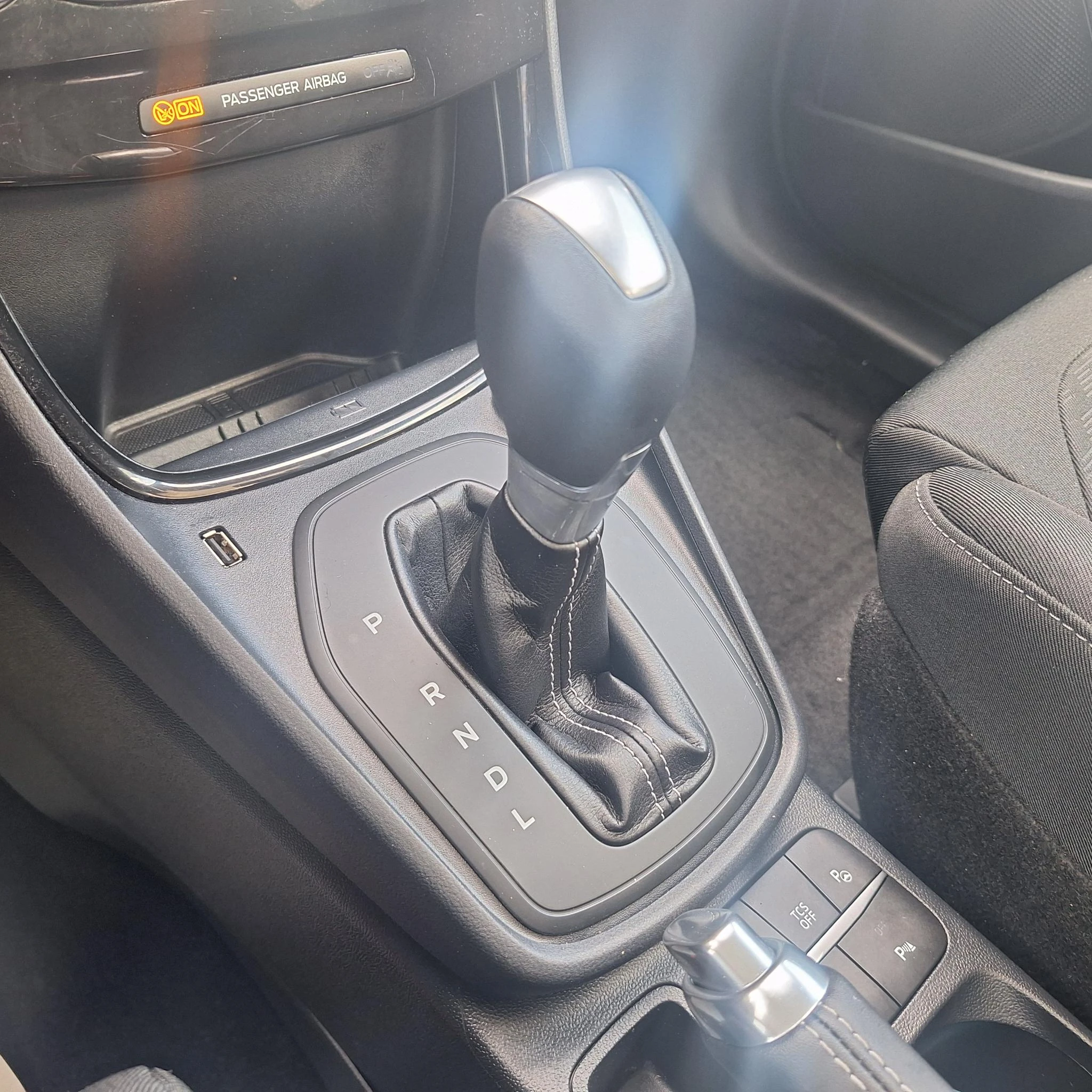 Ford-Puma-image-23