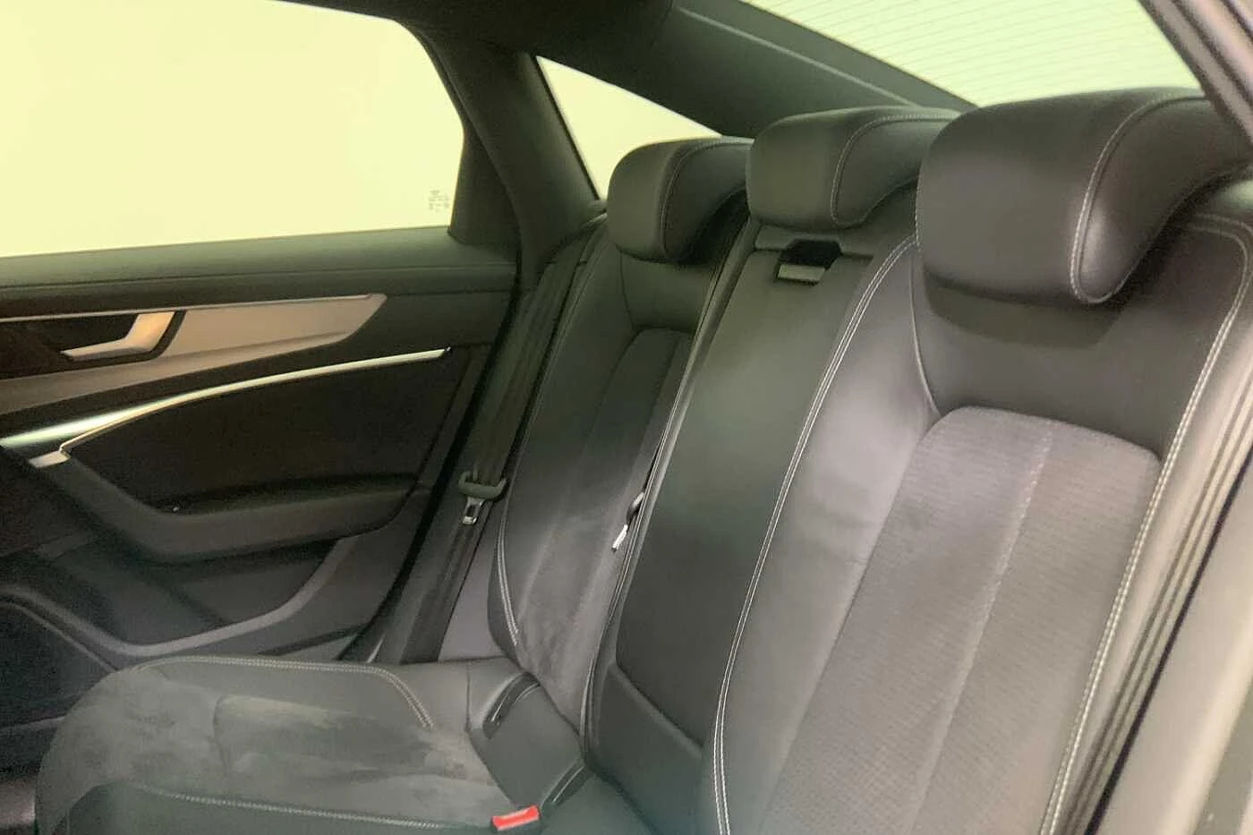 Audi-A6-image-9