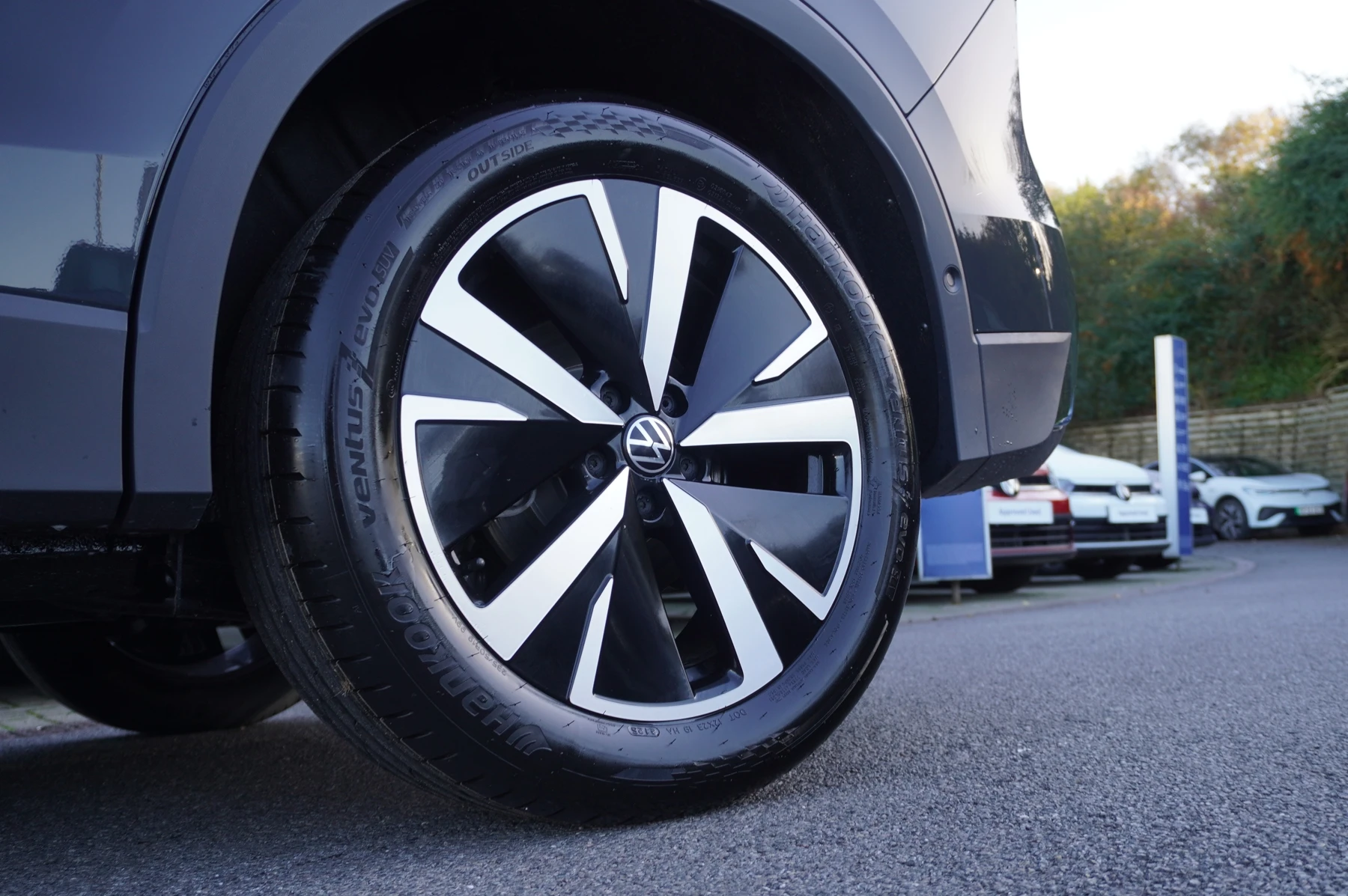Volkswagen-Tiguan-image-20
