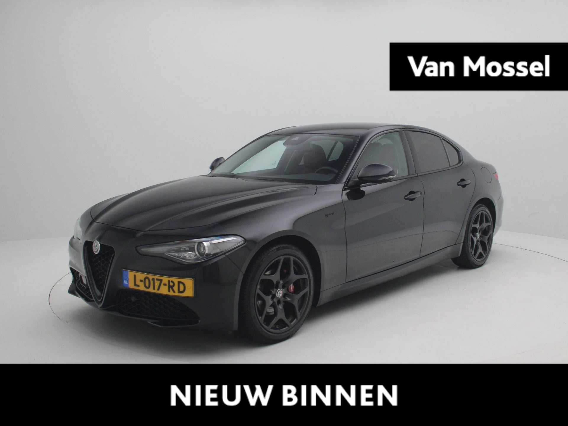 Alfa Romeo-Giulia-image-0
