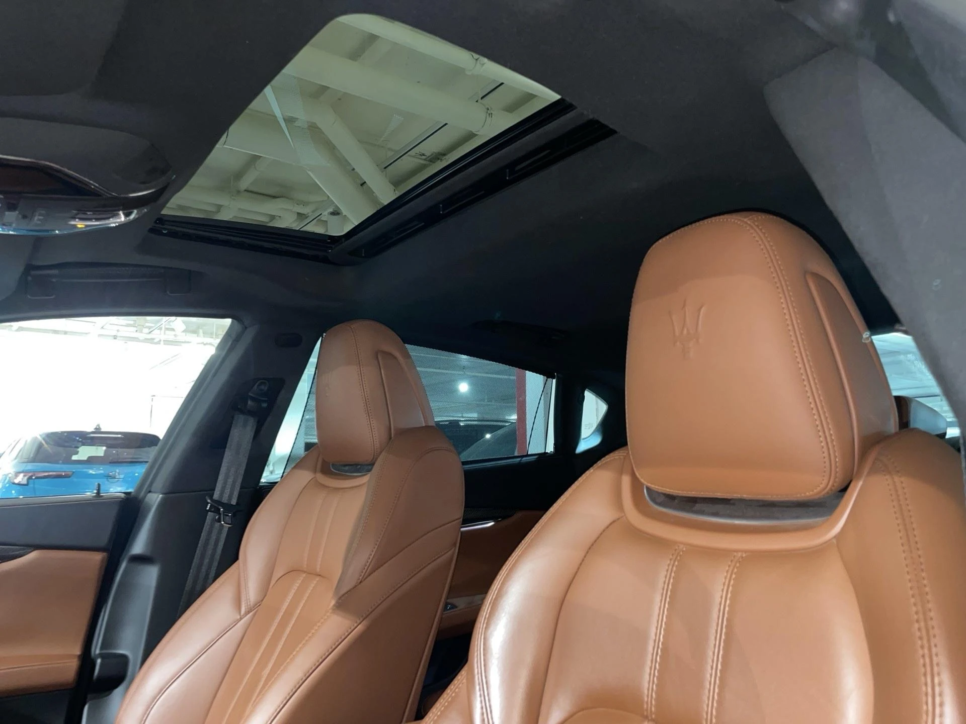 Maserati-Quattroporte-image-12
