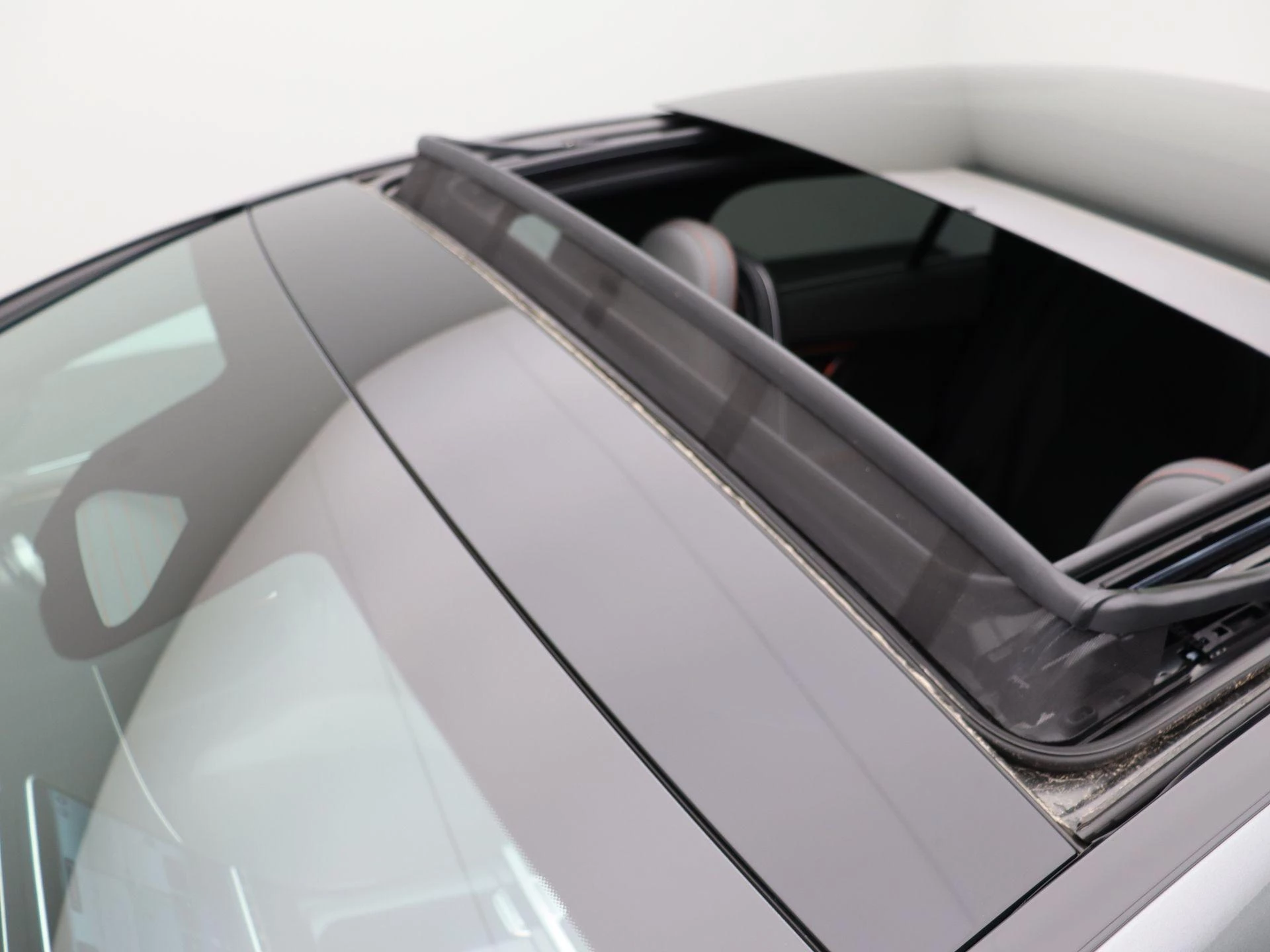 Mercedes-Benz EQE 300 AMG Line + AIRMATIC + PANORAMISCH DAK +