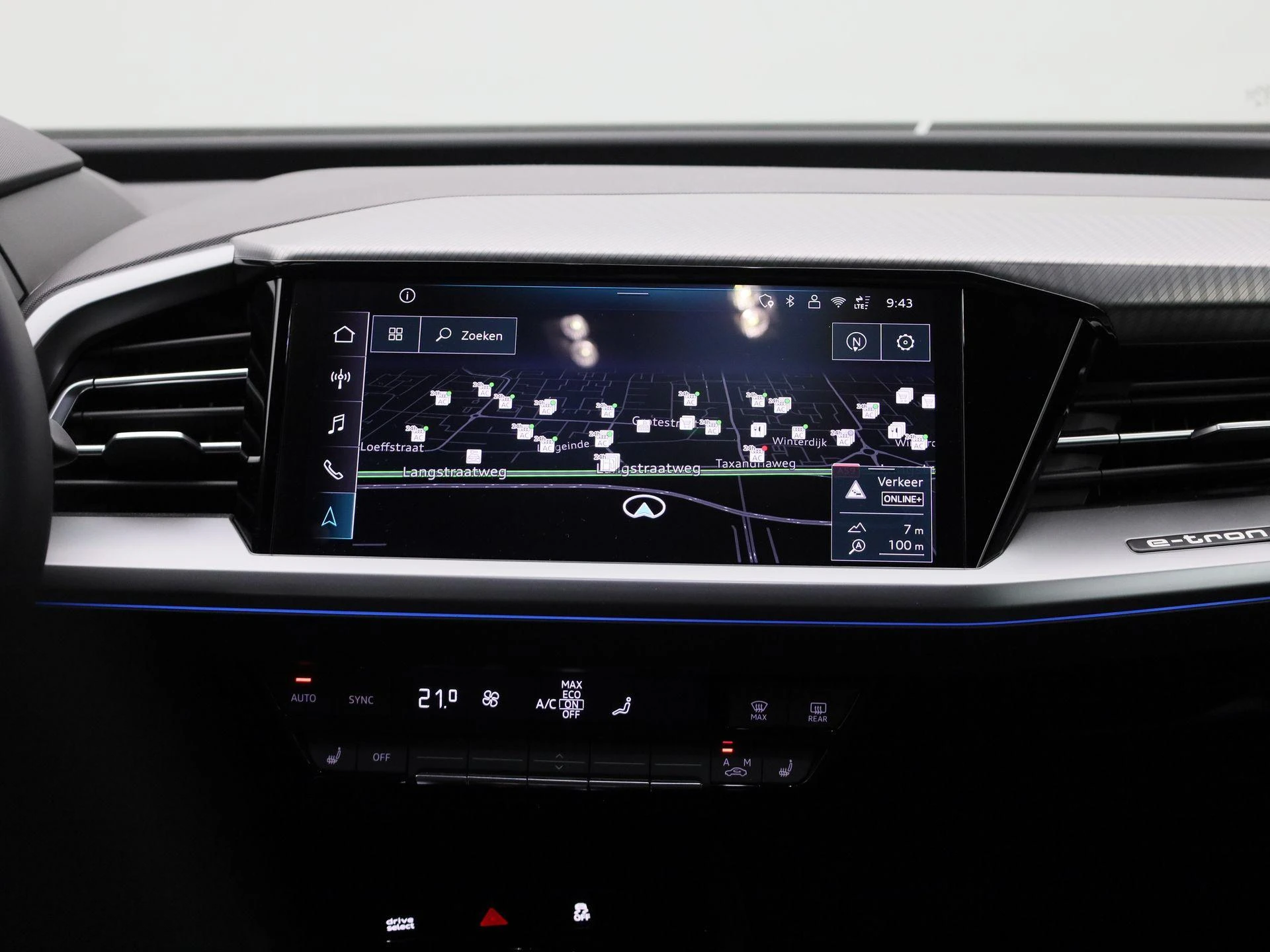Audi-Q4 Sportback e-tron-image-8