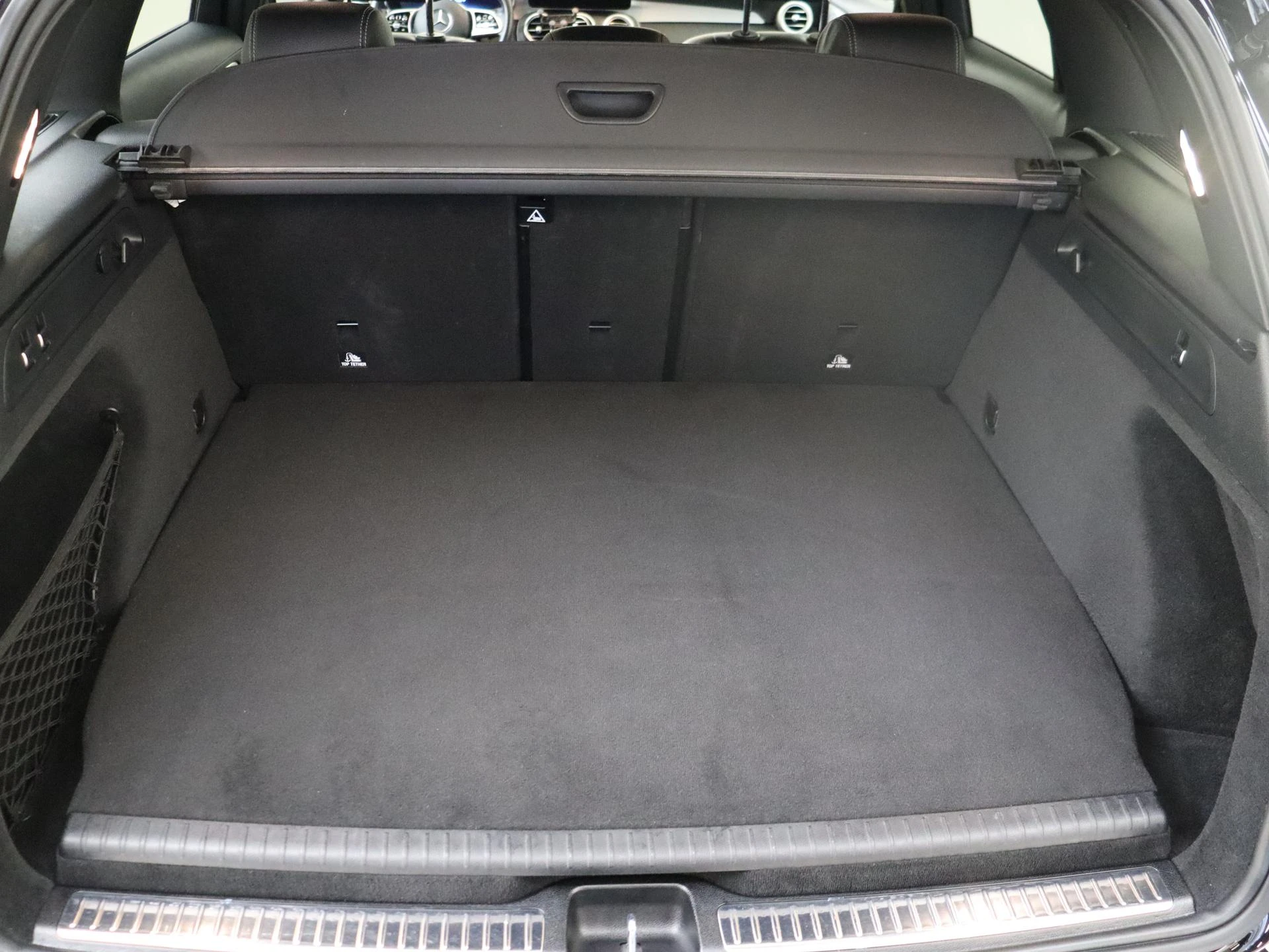 Mercedes-Benz-GLC-image-27