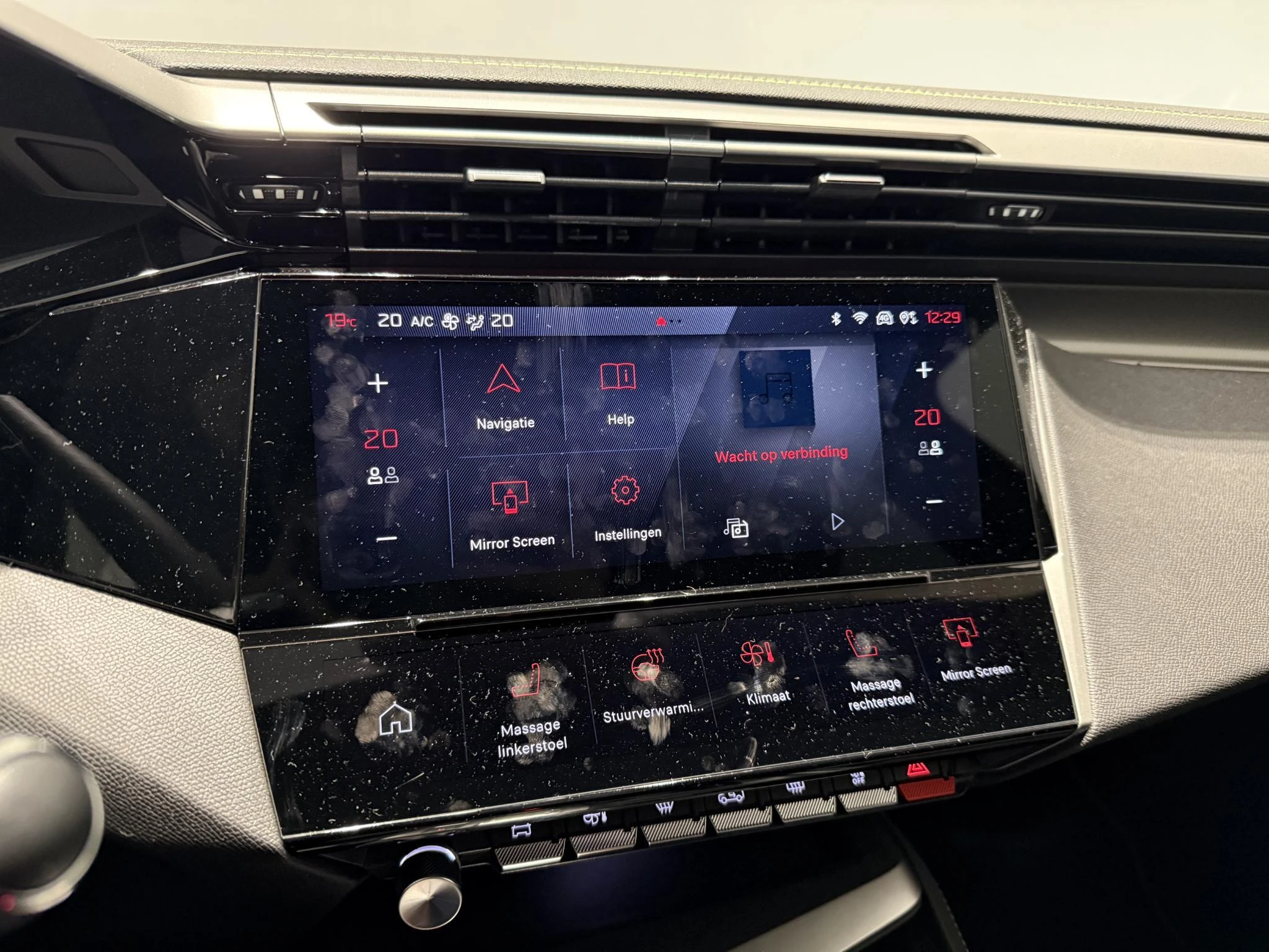 Peugeot-308-image-18