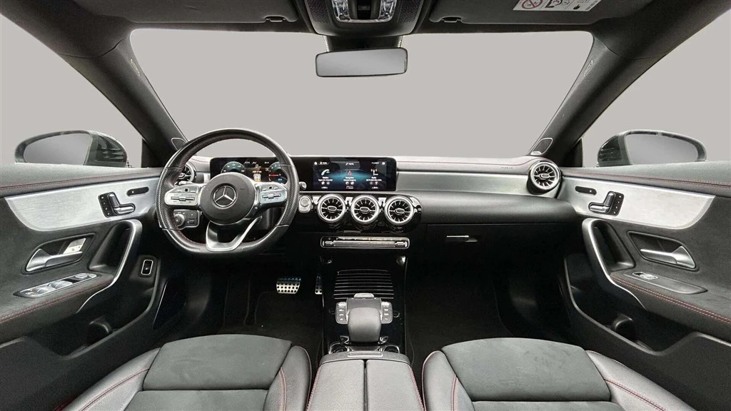 Mercedes-Benz-CLA-image-28