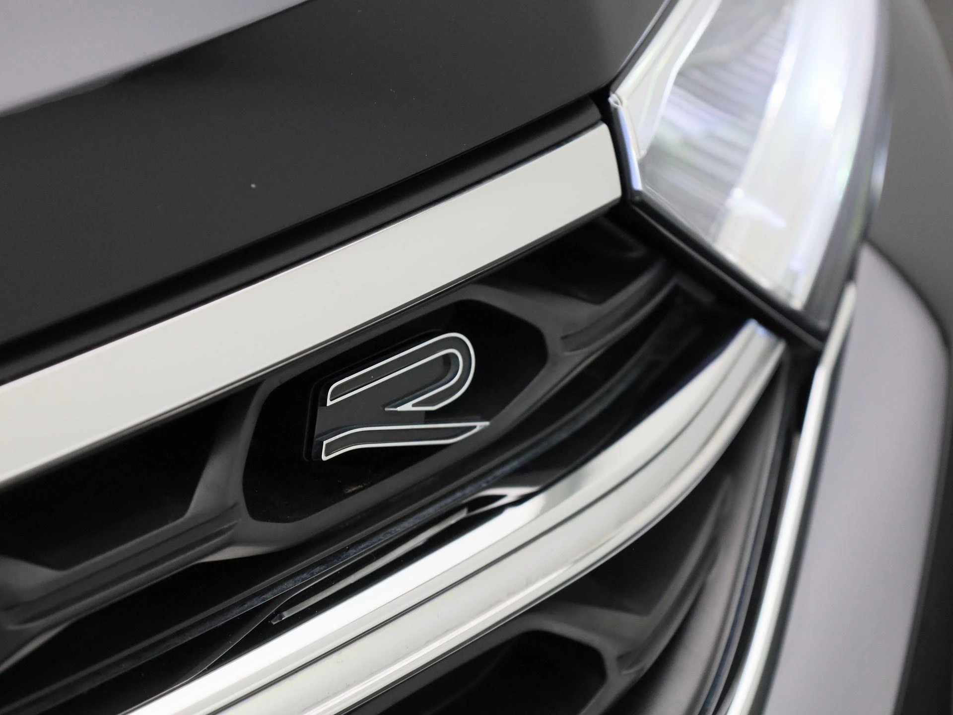 Volkswagen-T-Roc-image-38