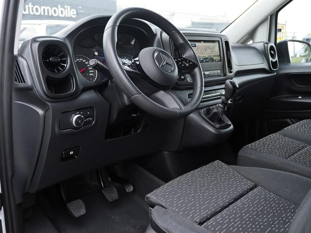 Mercedes-Benz-Vito 116-image-7