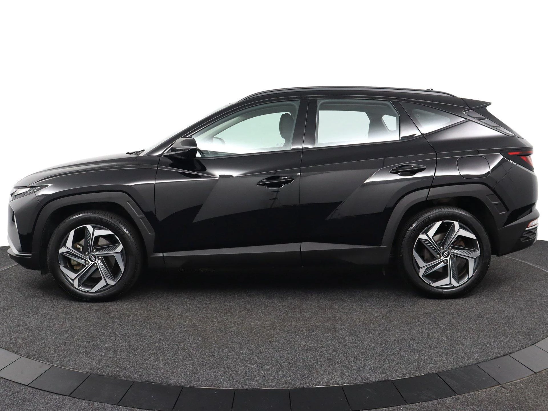 Hyundai Tucson 1.6 T-GDI PHEV Comfort 4WD Automaat |