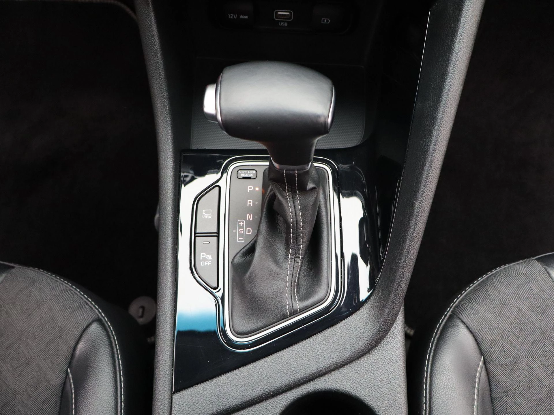 Kia-Niro-image-11