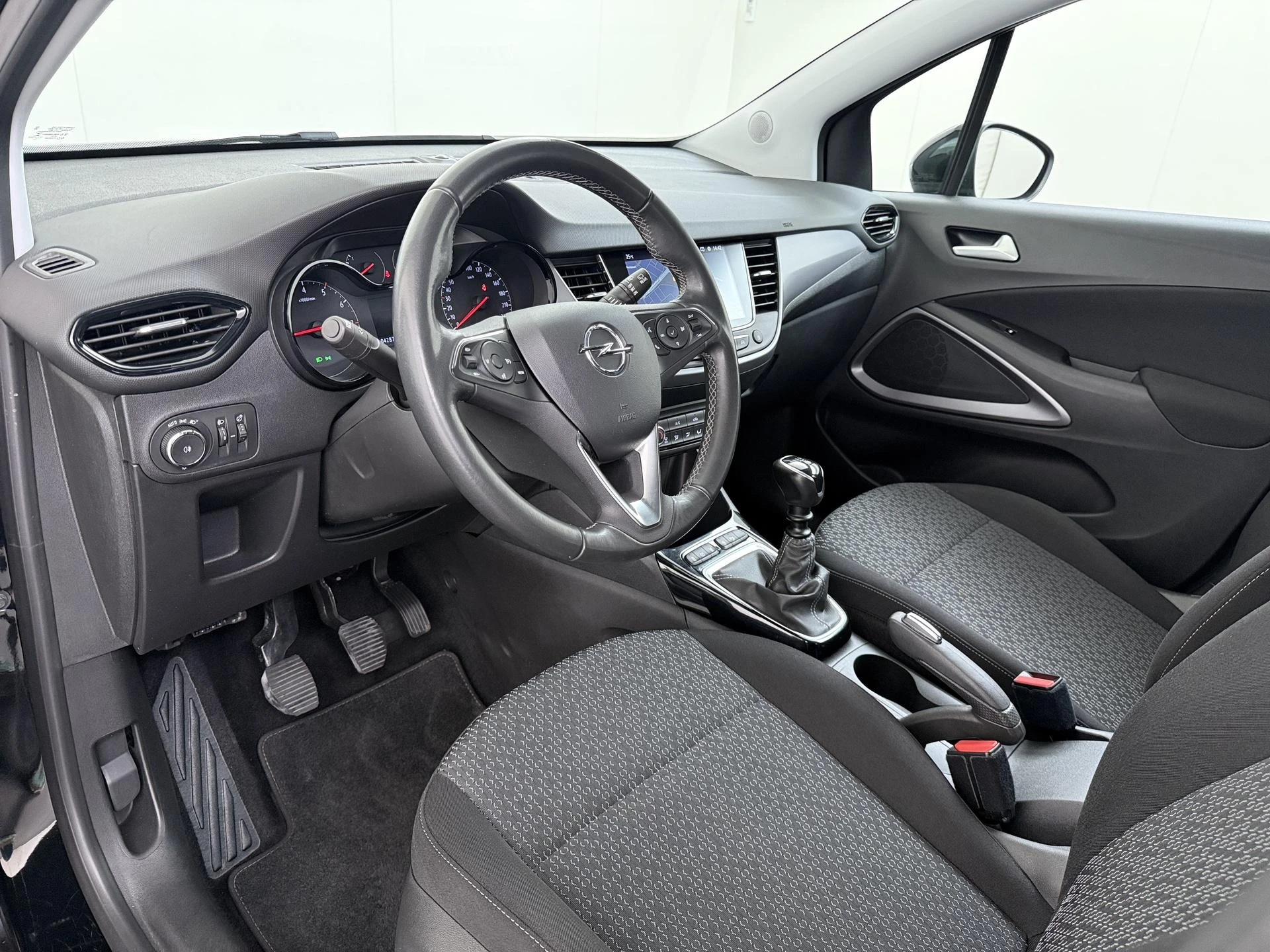 Opel-Crossland-image-11