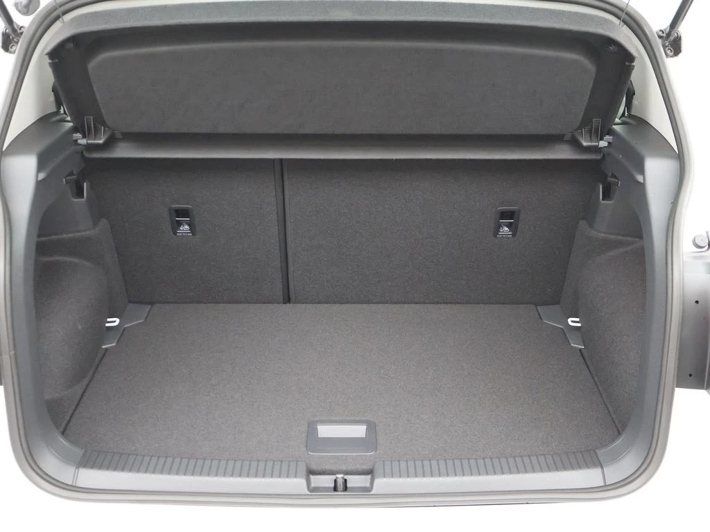 Volkswagen-T-Cross-image-12