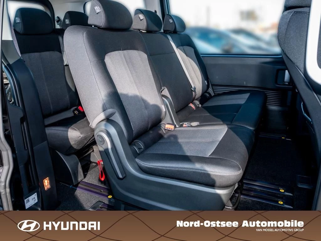 Hyundai-Staria-image-12
