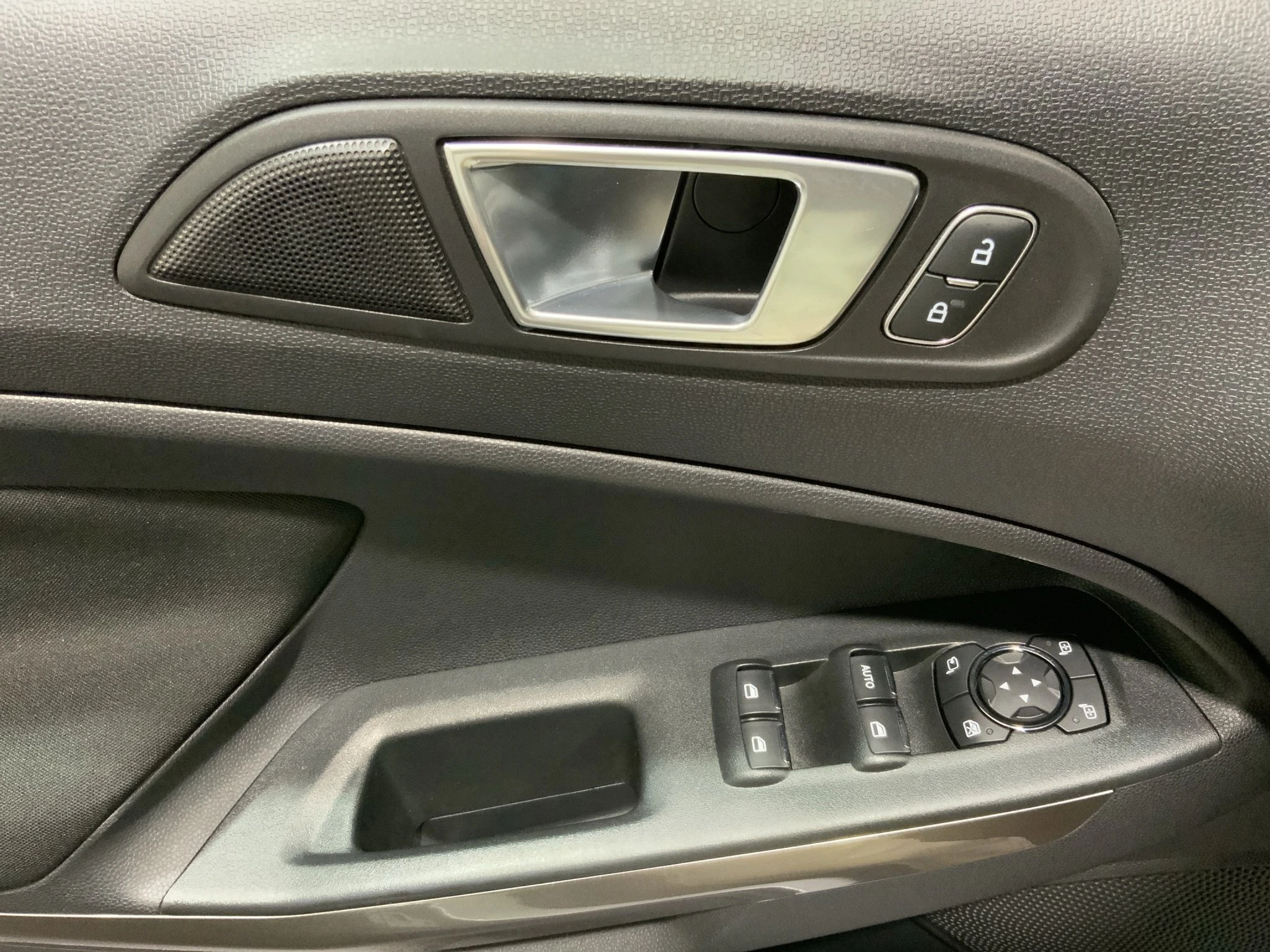 Ford-EcoSport-image-20