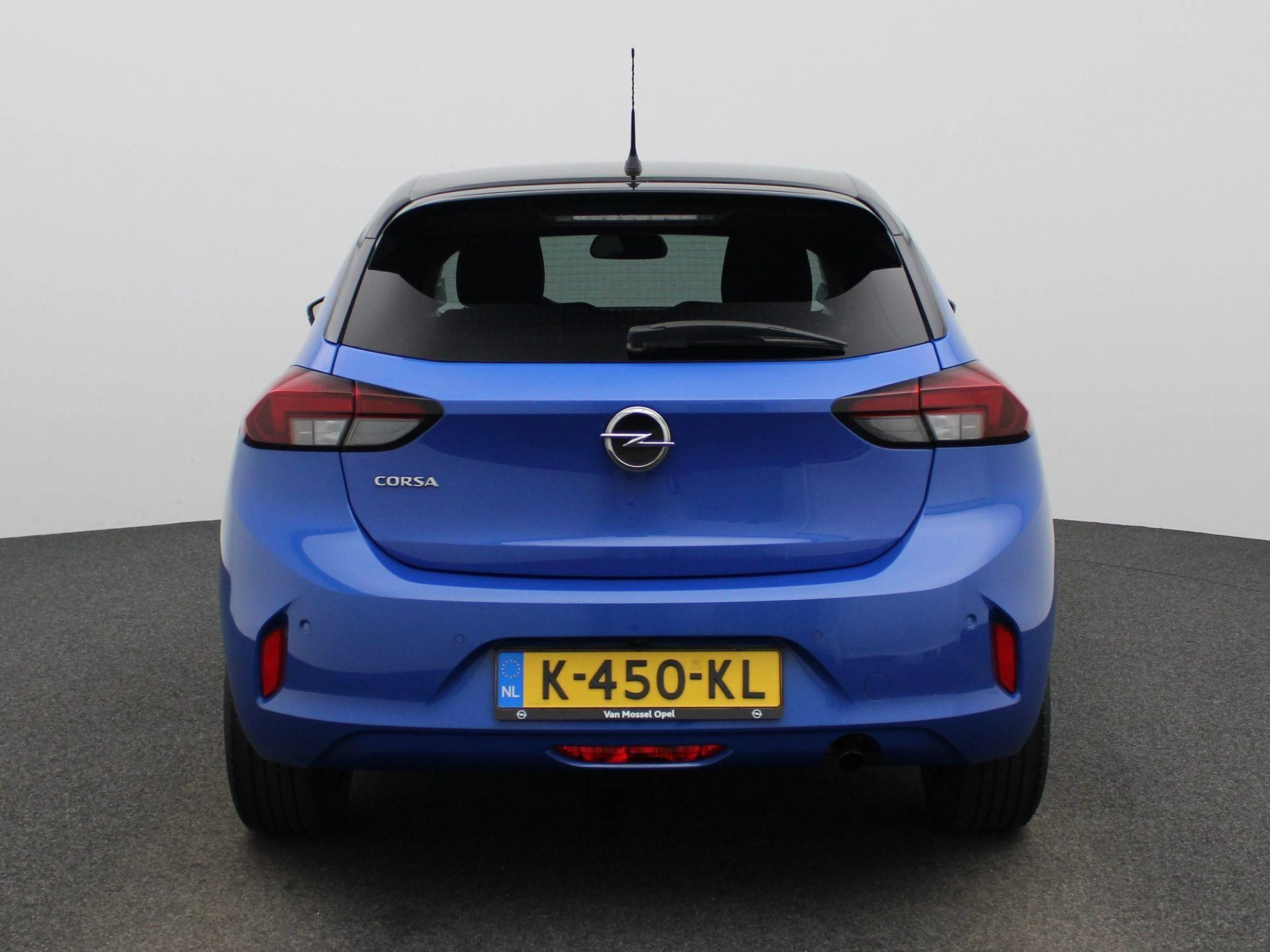 Opel-Corsa-image-4
