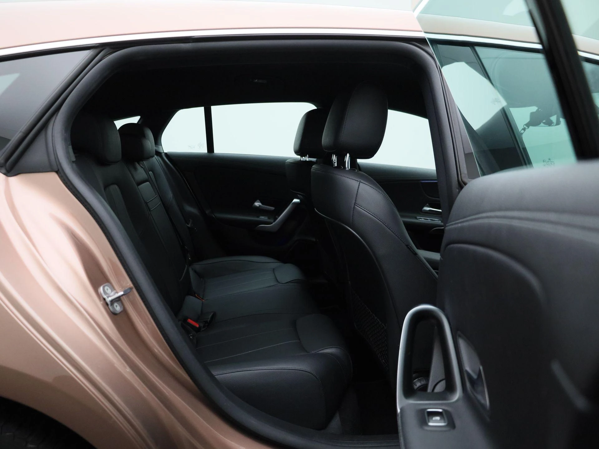 Mercedes-Benz CLA Shooting Brake 250 e Luxury Line