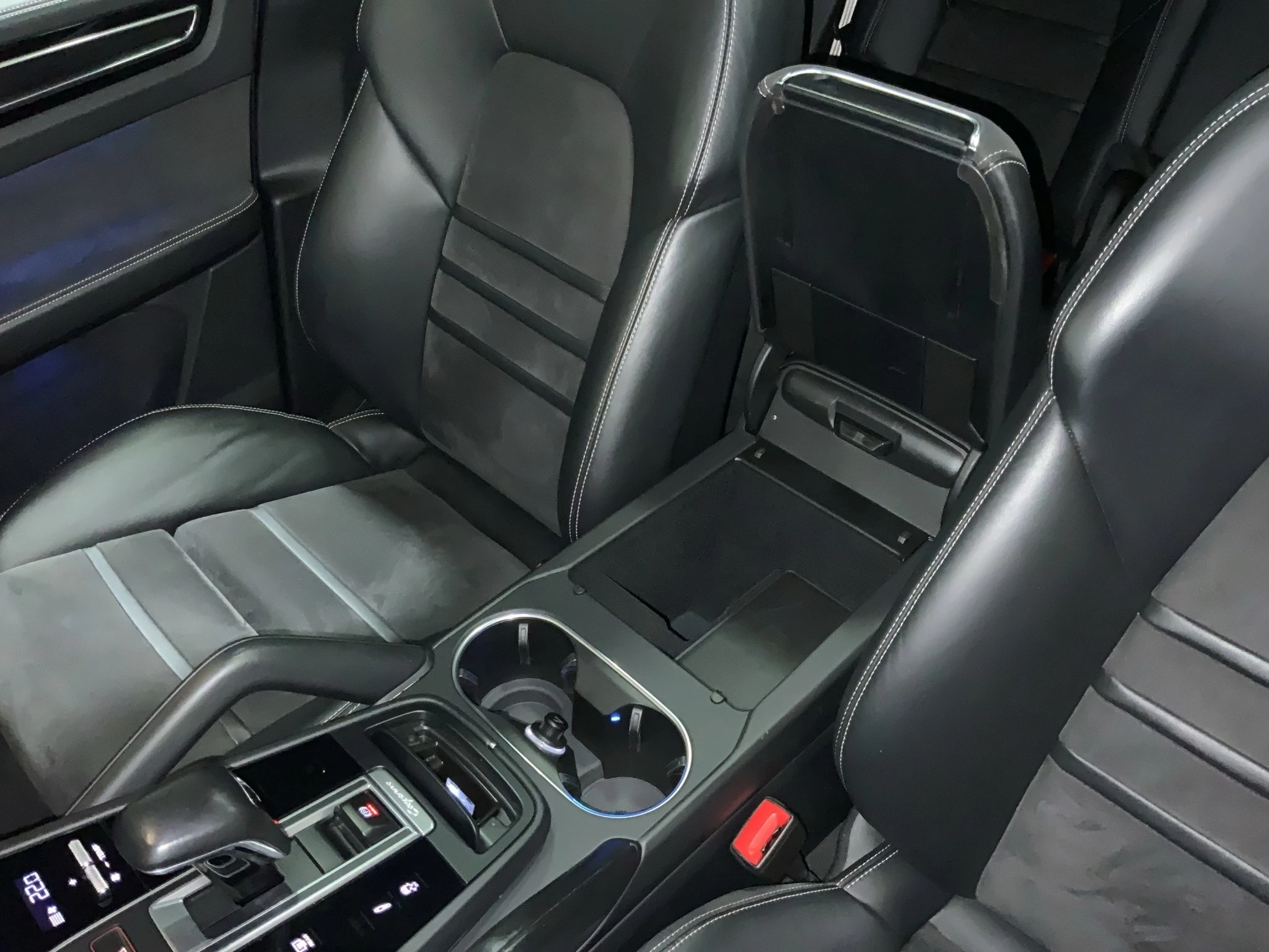 Porsche Cayenne GTS Coupé | BOSE-Sound-System | Sport-Chrono-Paket